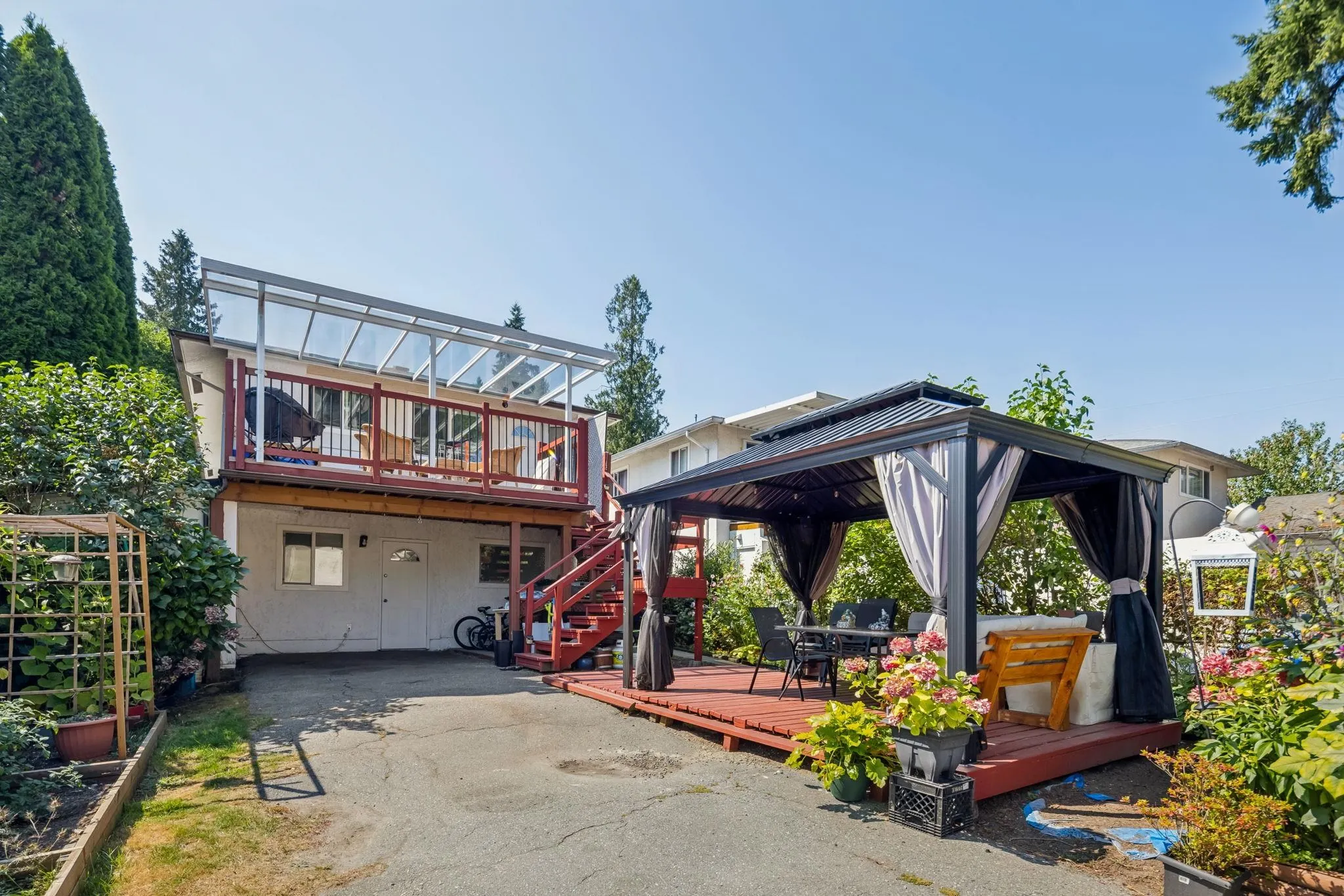 3464 Vincent Street