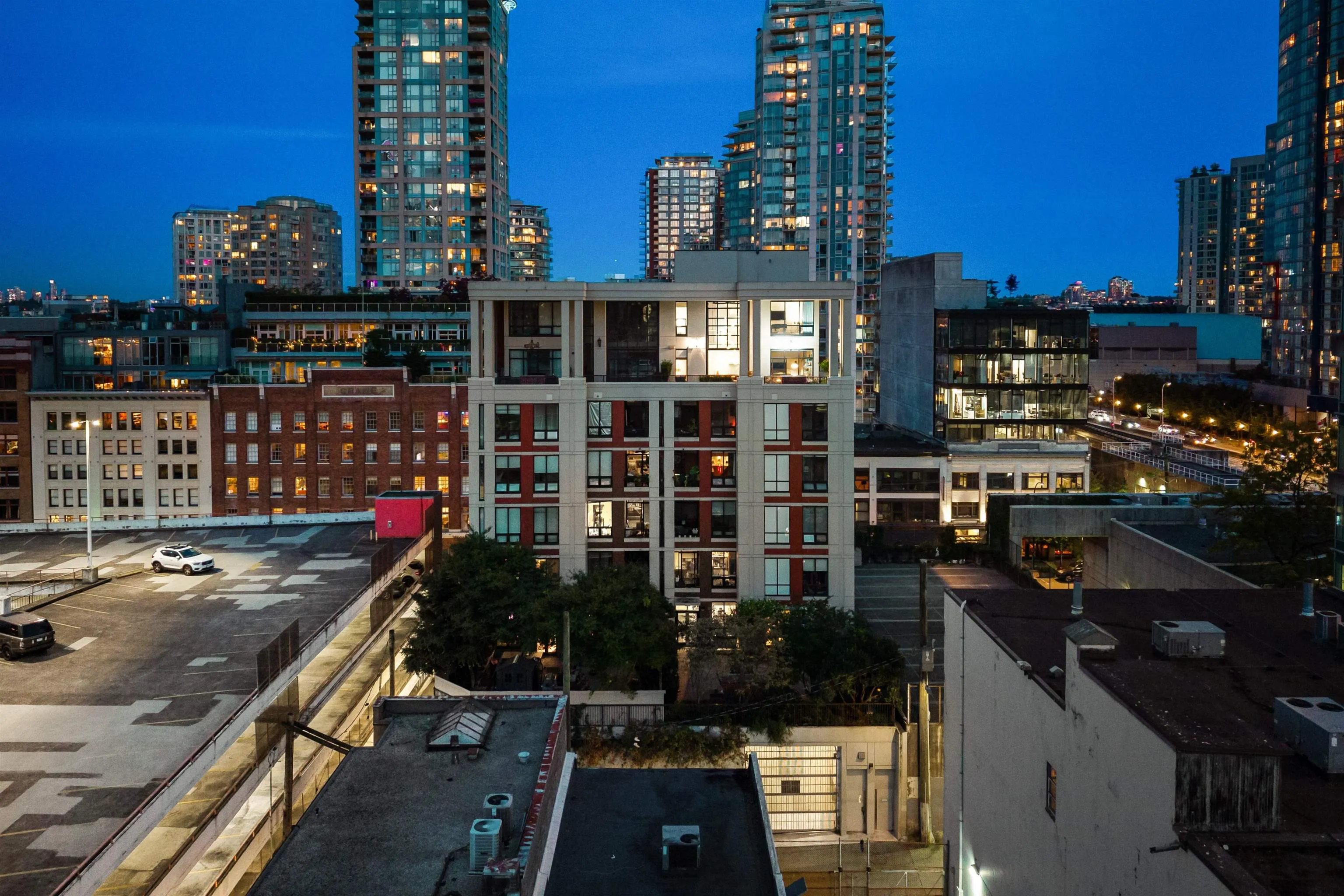 531 Beatty Street #PH701