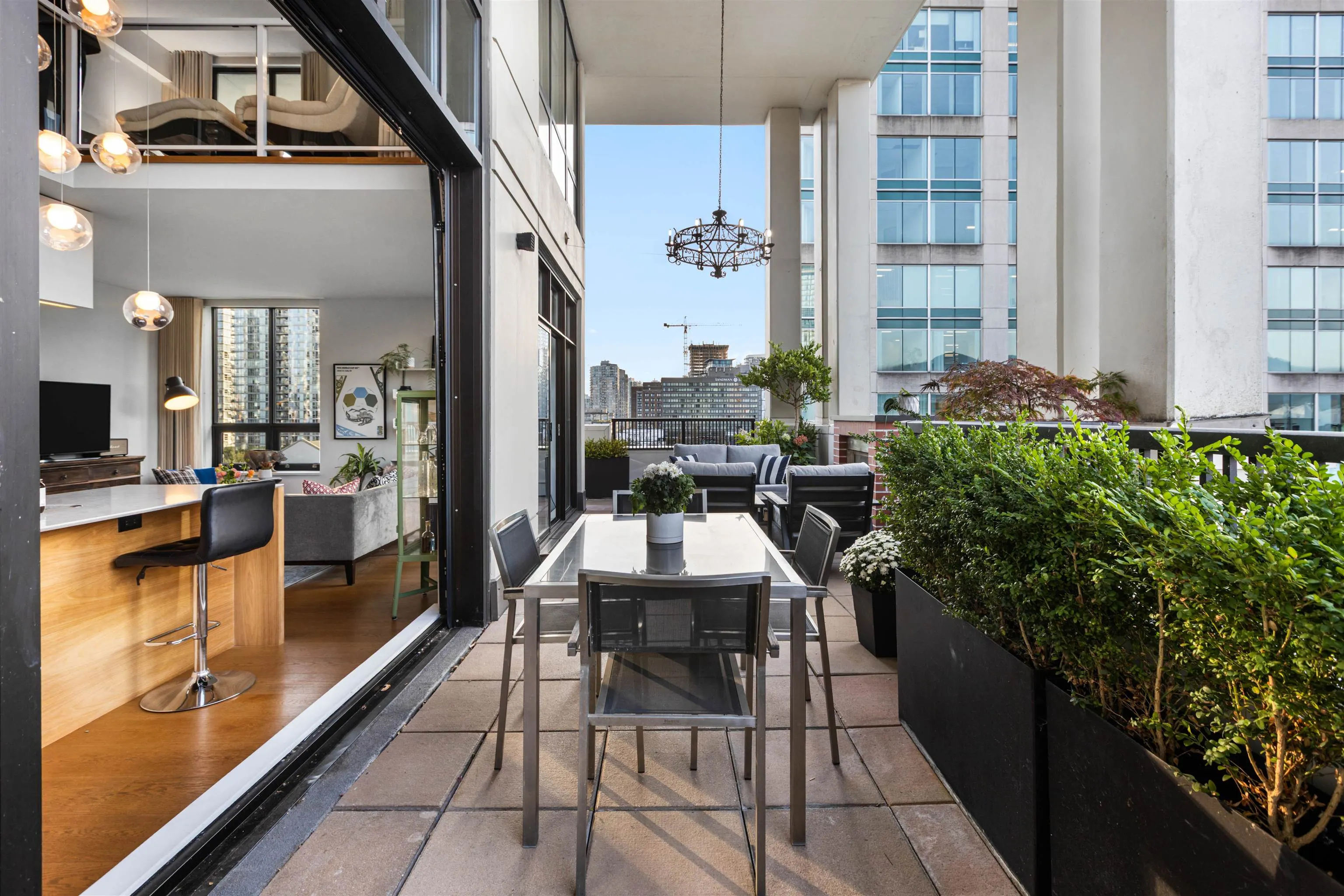 531 Beatty Street #PH701