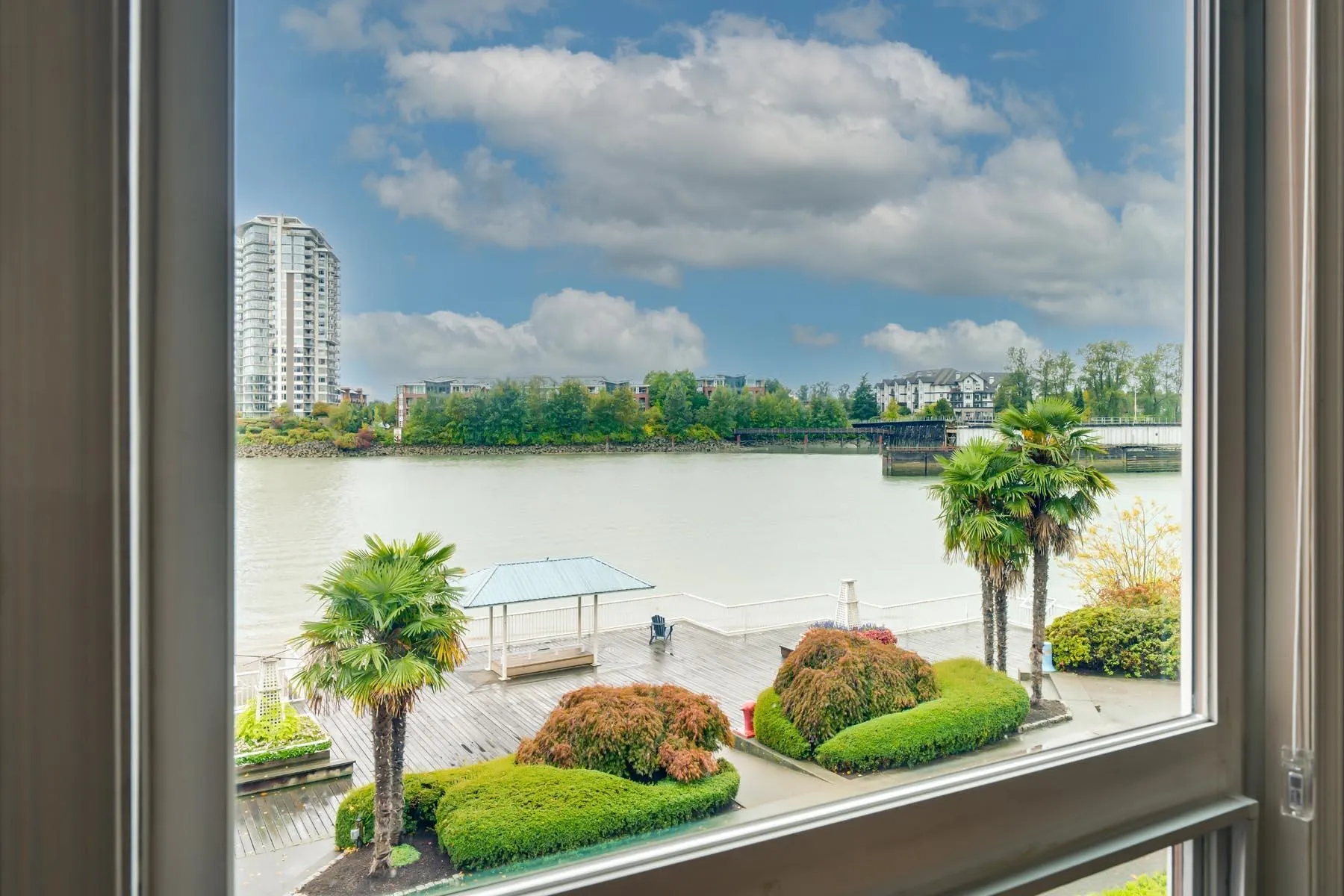 1230 Quayside Drive #306