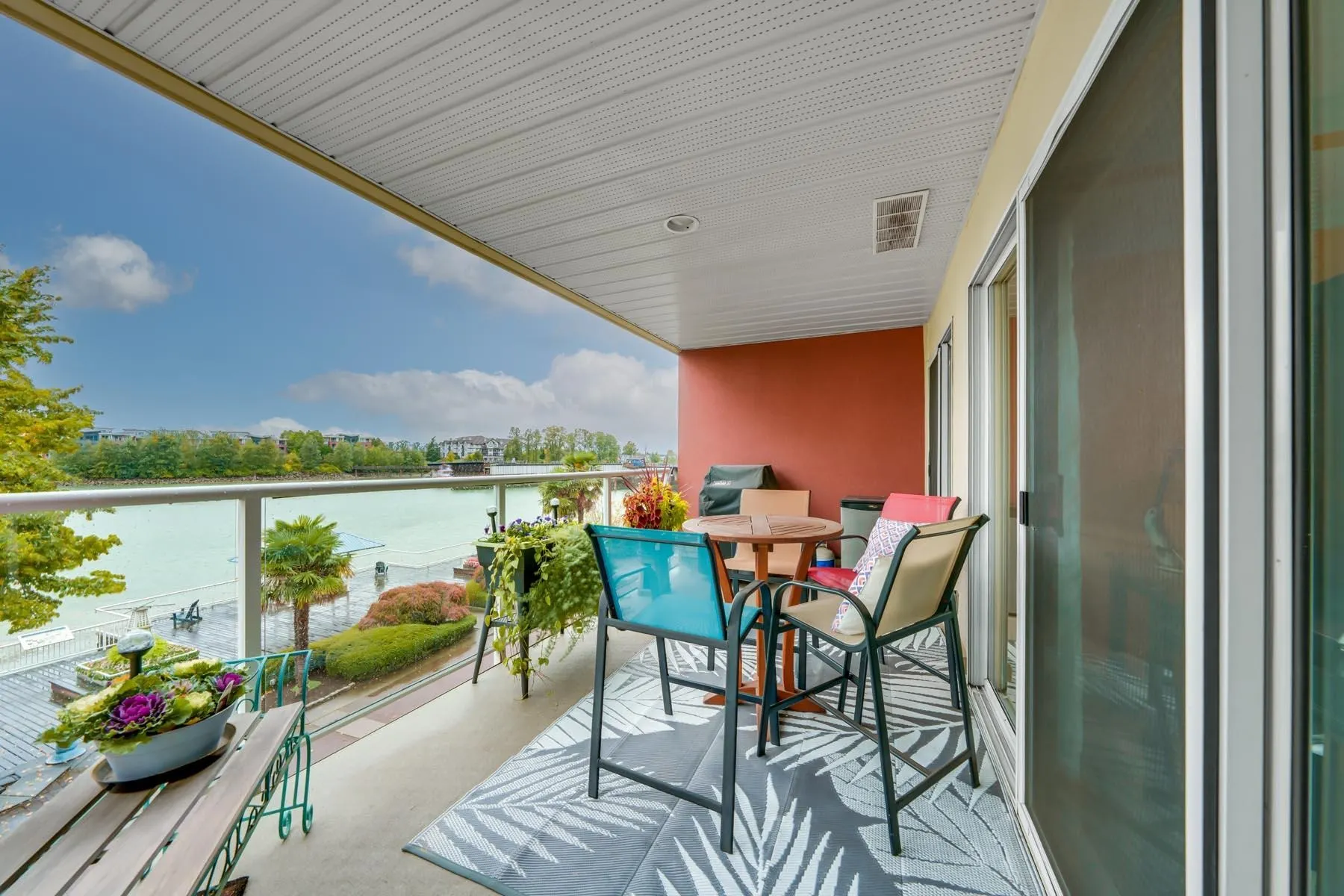 1230 Quayside Drive #306