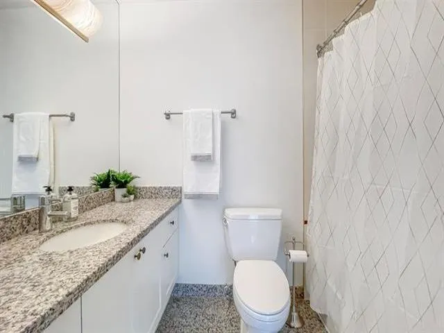1600 Hornby Street #504