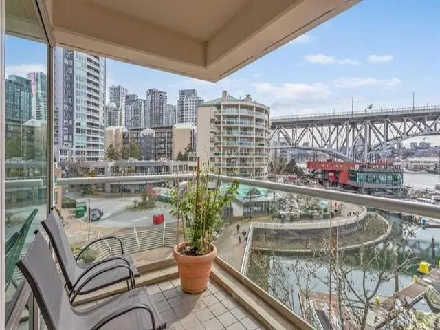 1600 Hornby Street #504