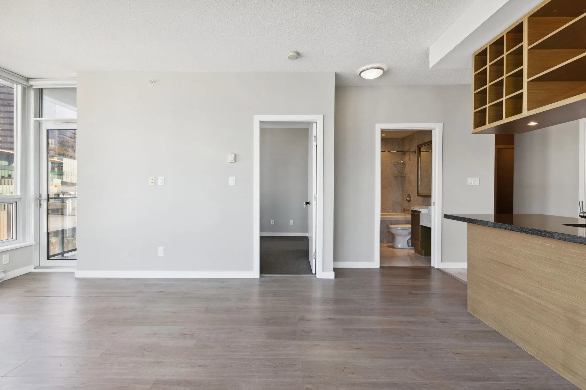 833 Seymour Street #806