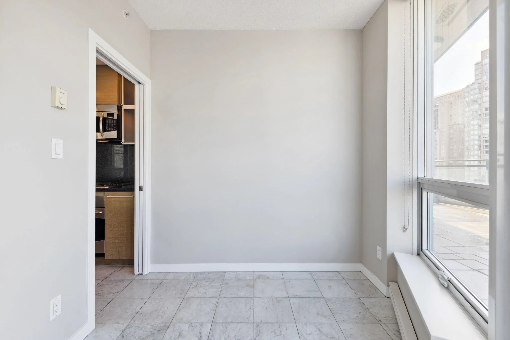 833 Seymour Street #806
