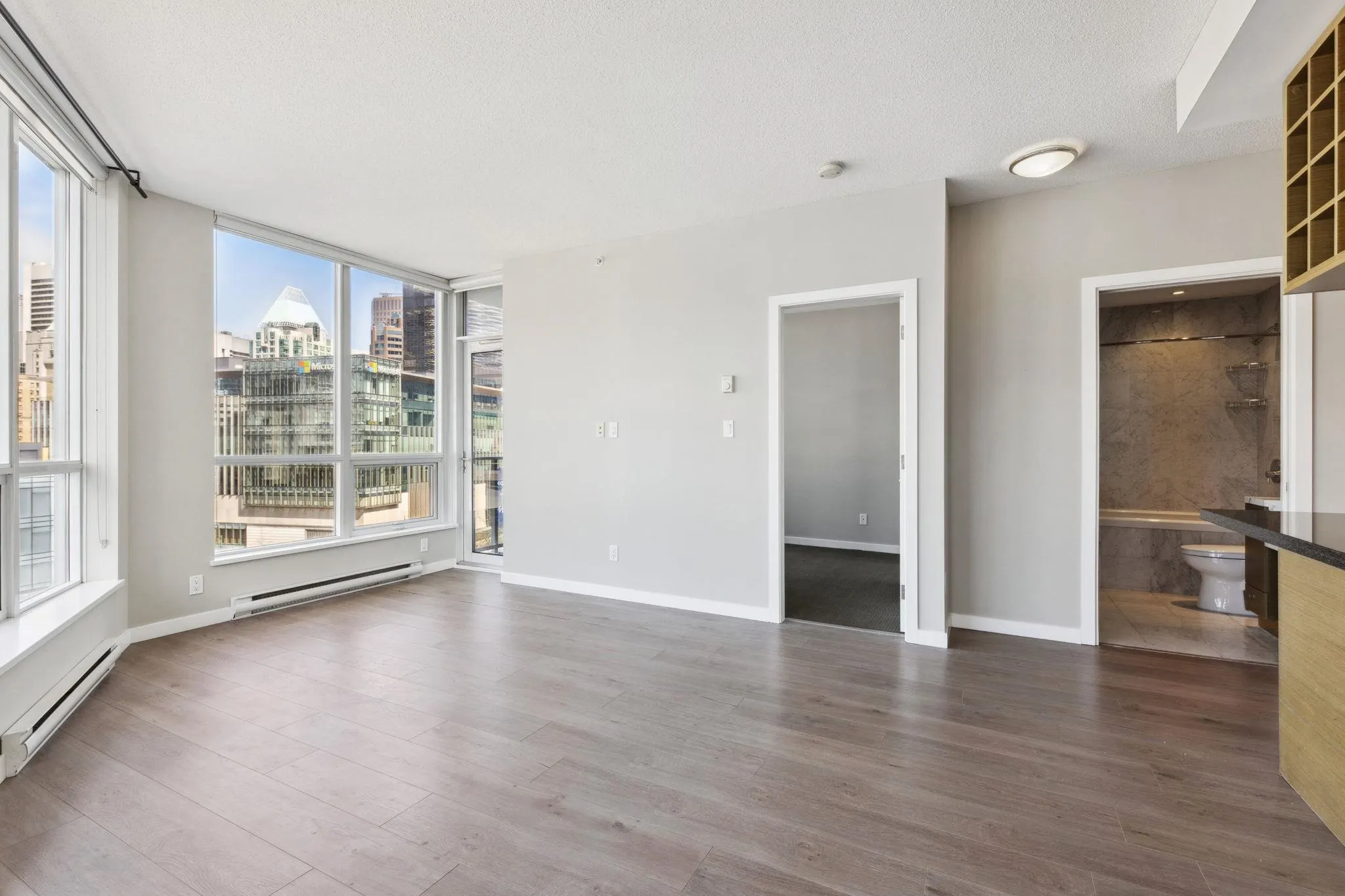 833 Seymour Street #806