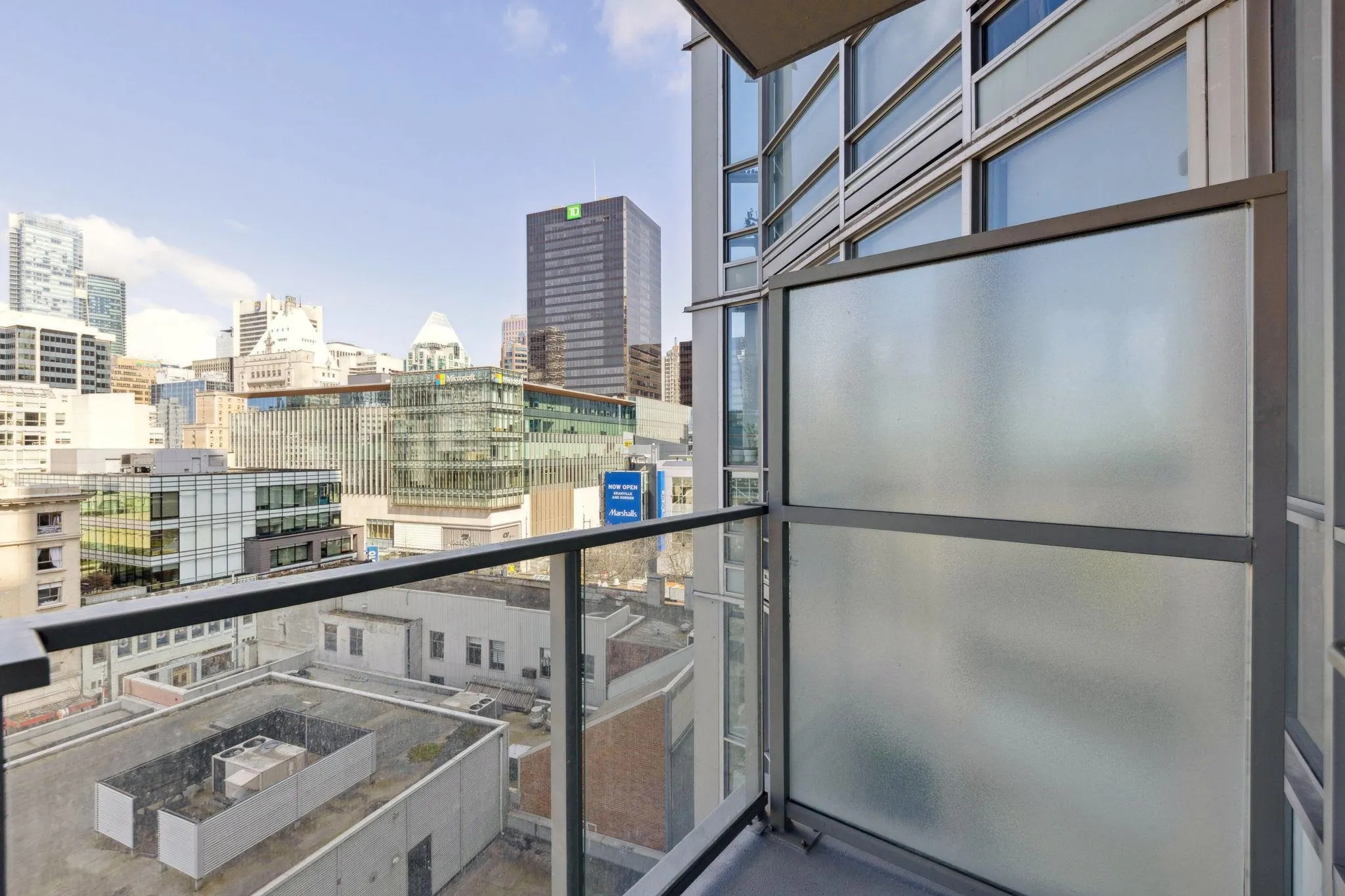833 Seymour Street #806