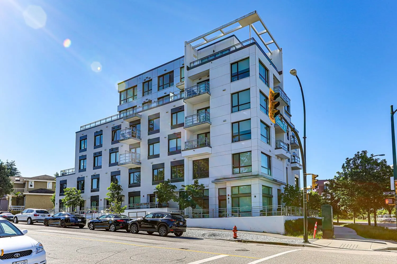 4908 Cambie Street #404