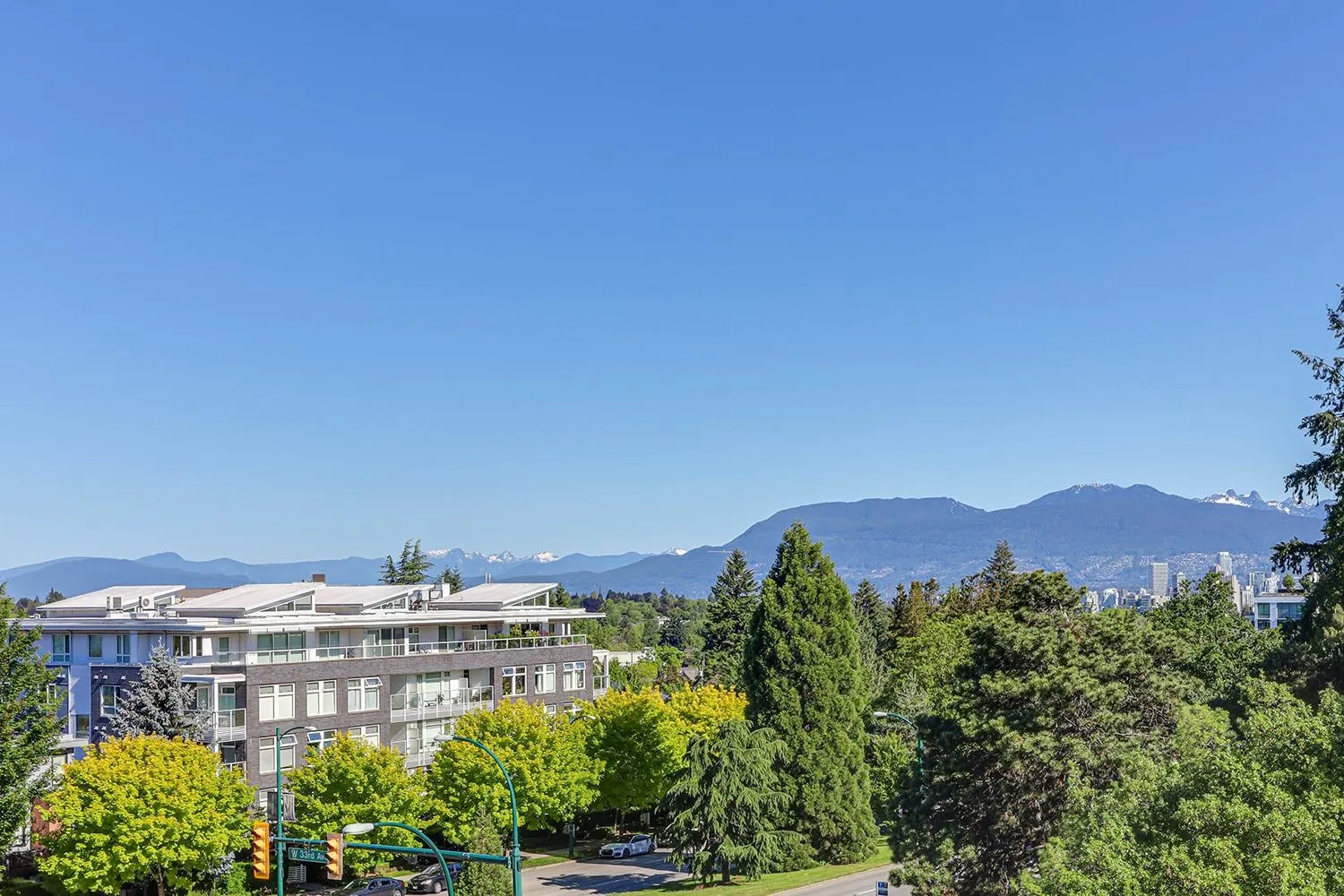 4908 Cambie Street #404