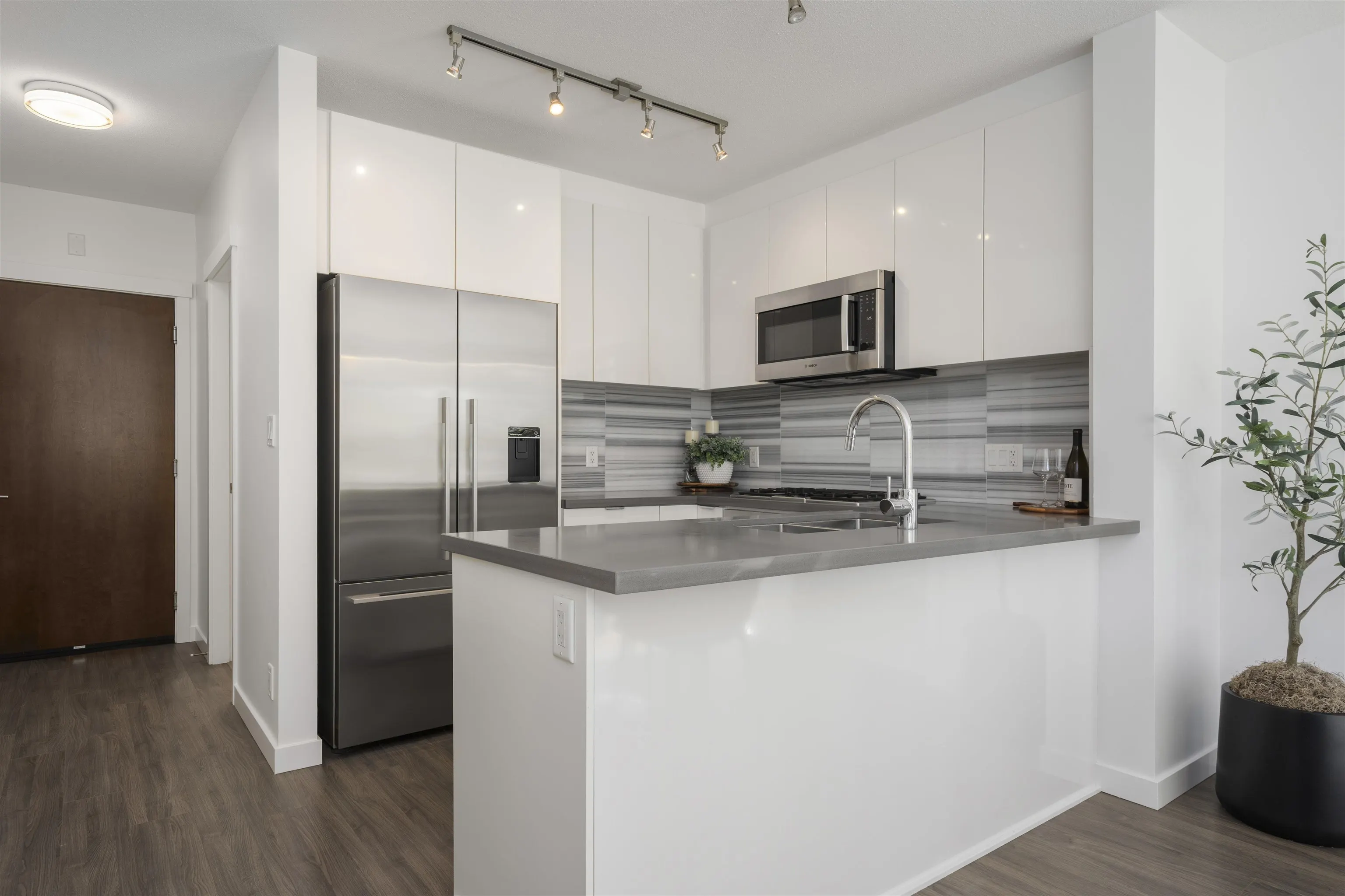 3168 Riverwalk Avenue #206