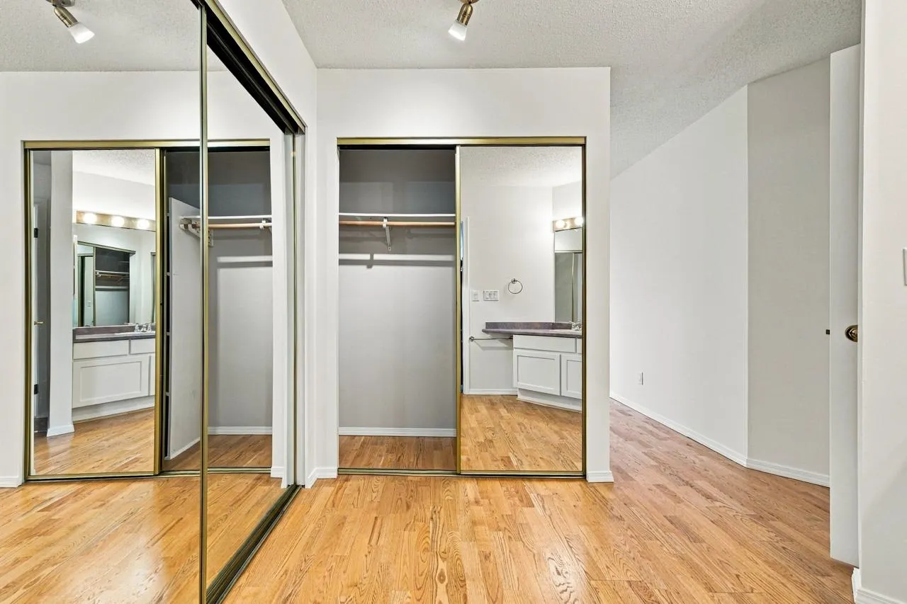 121 W 29 Street #214