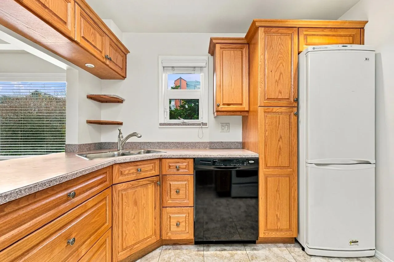 121 W 29 Street #214