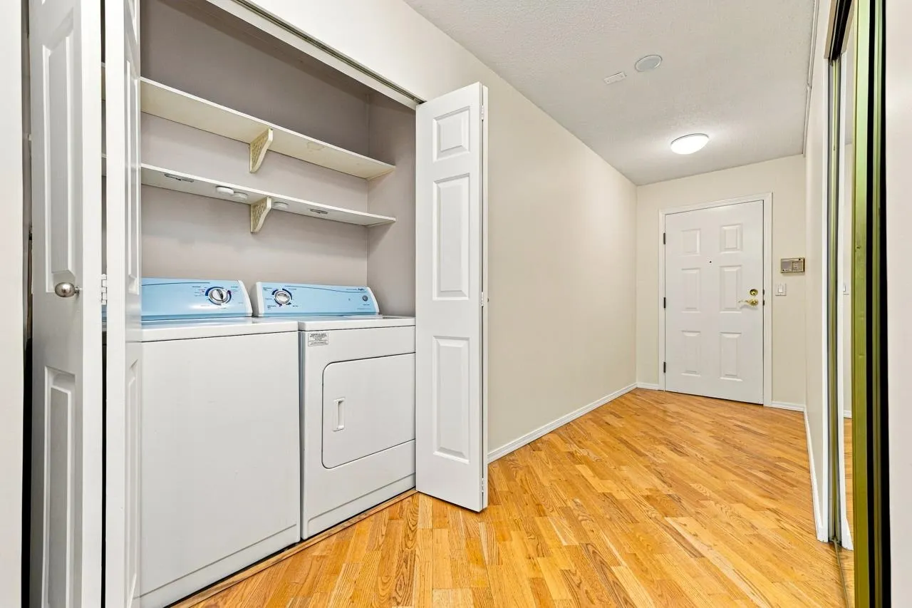 121 W 29 Street #214