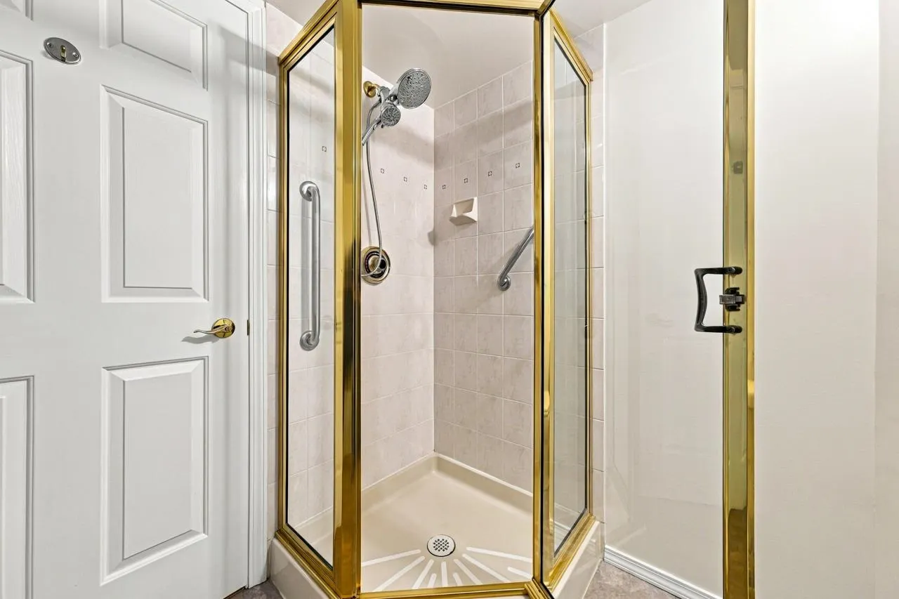 121 W 29 Street #214