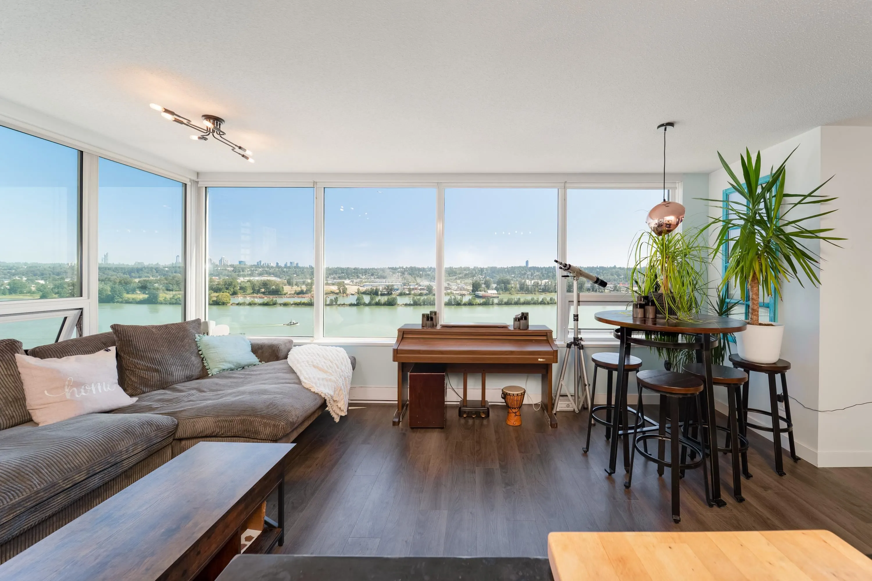 988 Quayside Drive #1709