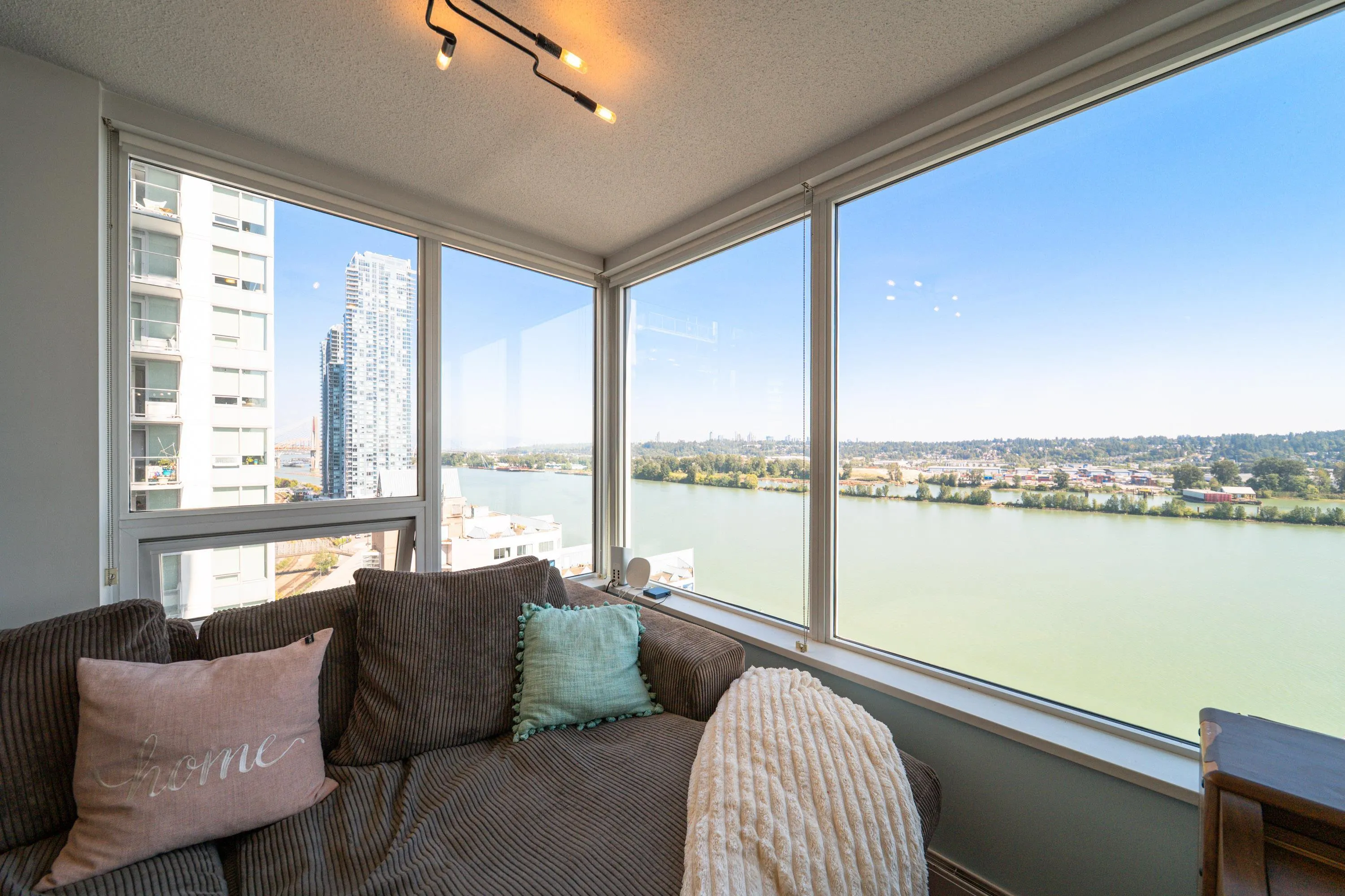 988 Quayside Drive #1709