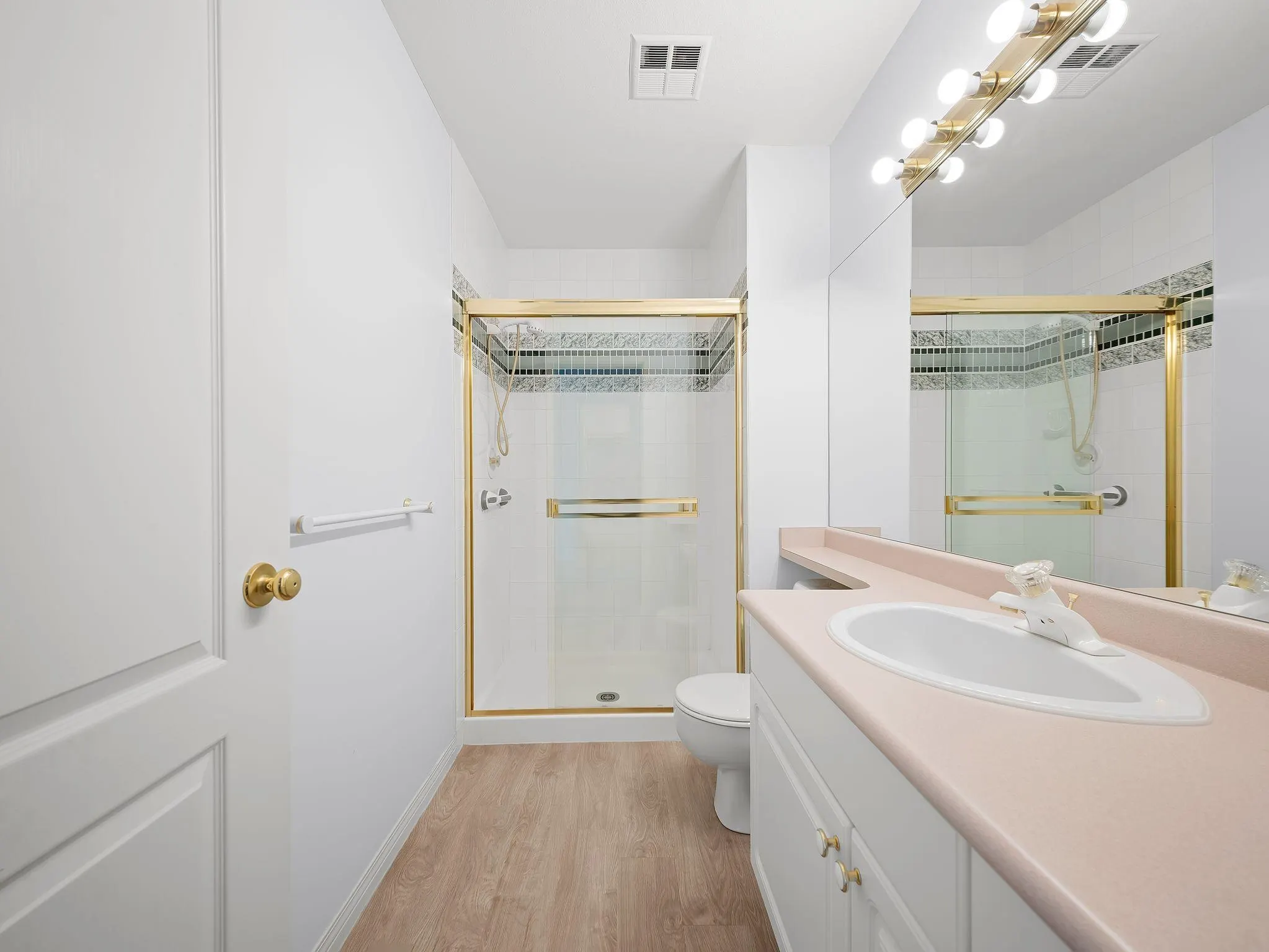 7330 122 Street #27
