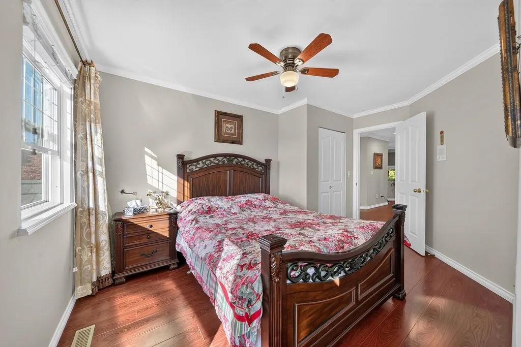 246 Parkside Drive