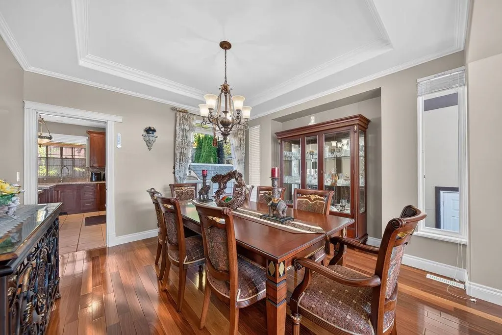 246 Parkside Drive