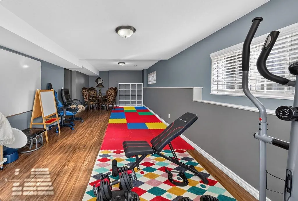246 Parkside Drive