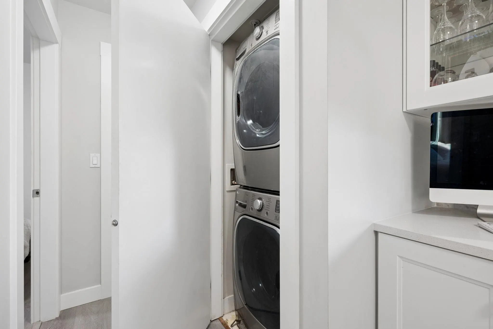 160 W 3rd Street #308