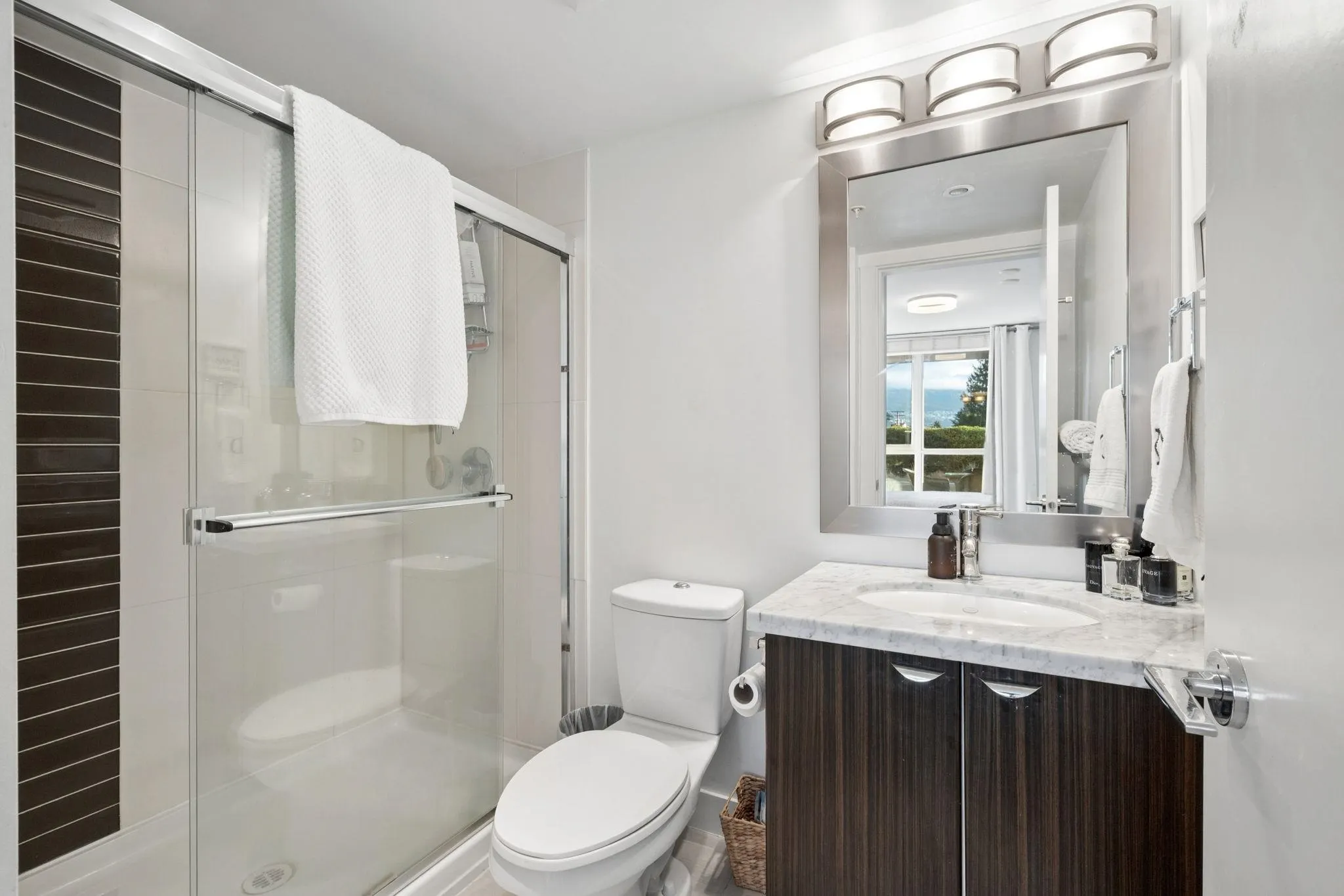 160 W 3rd Street #308