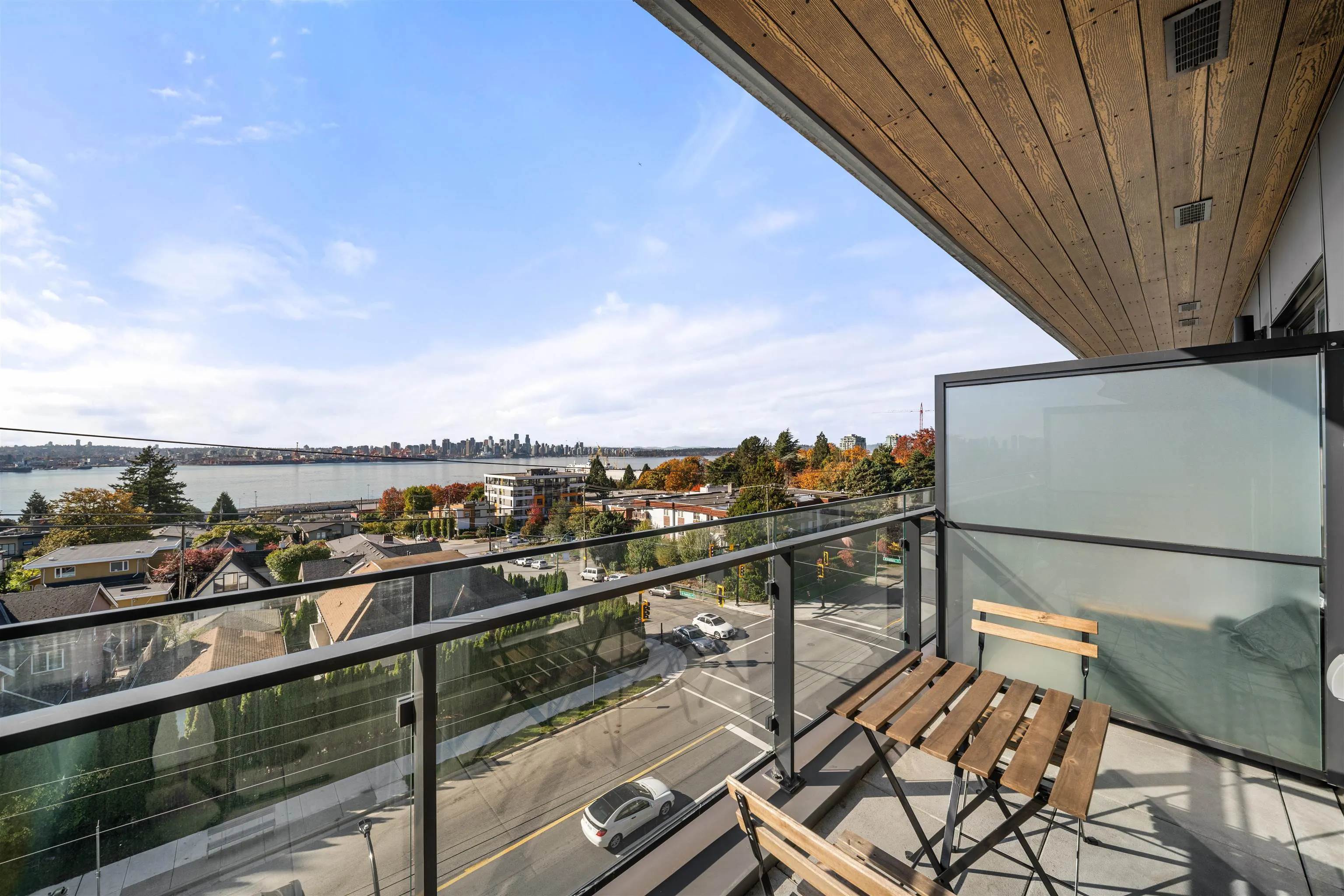 422 E 3rd Street #503