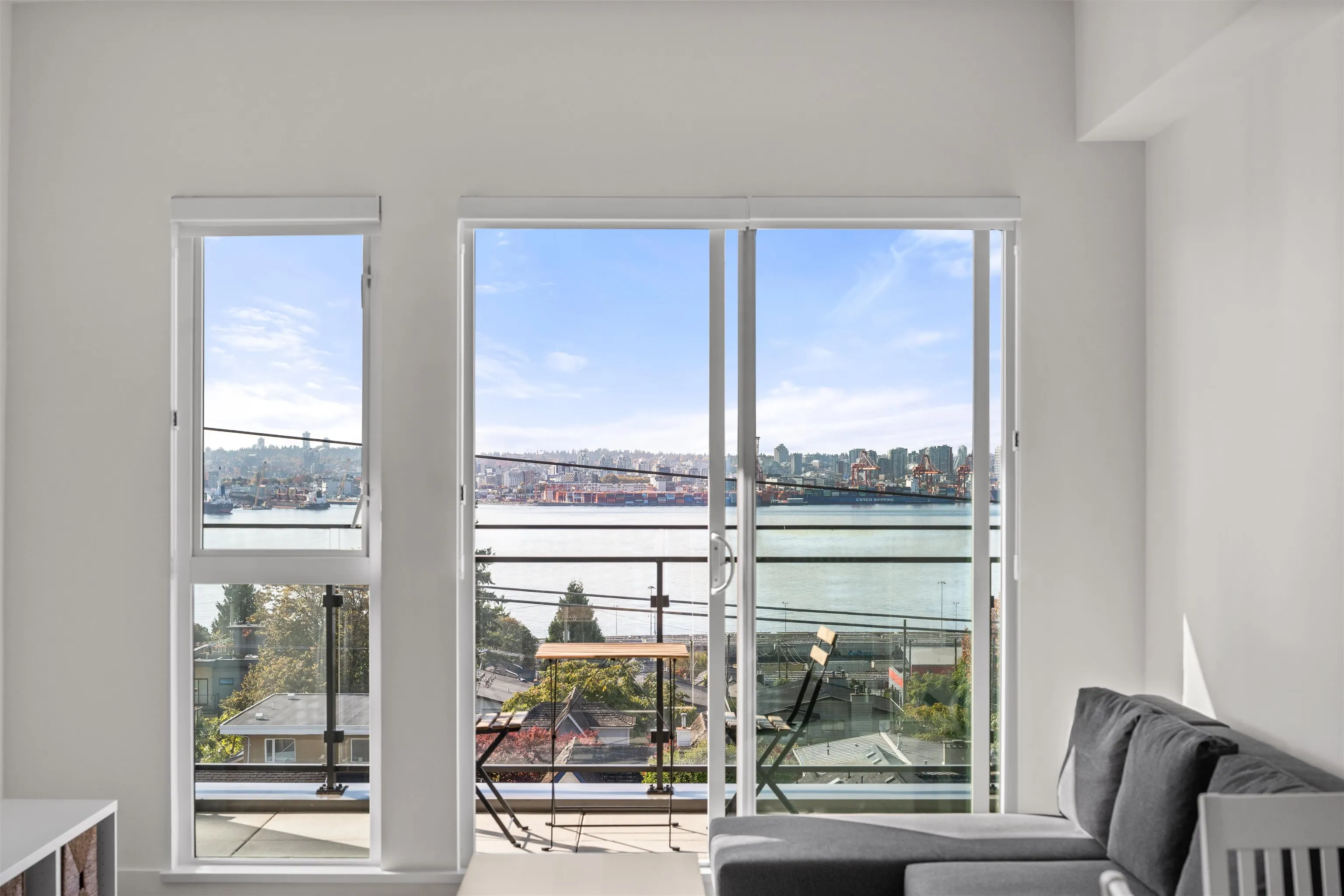 422 E 3rd Street #503