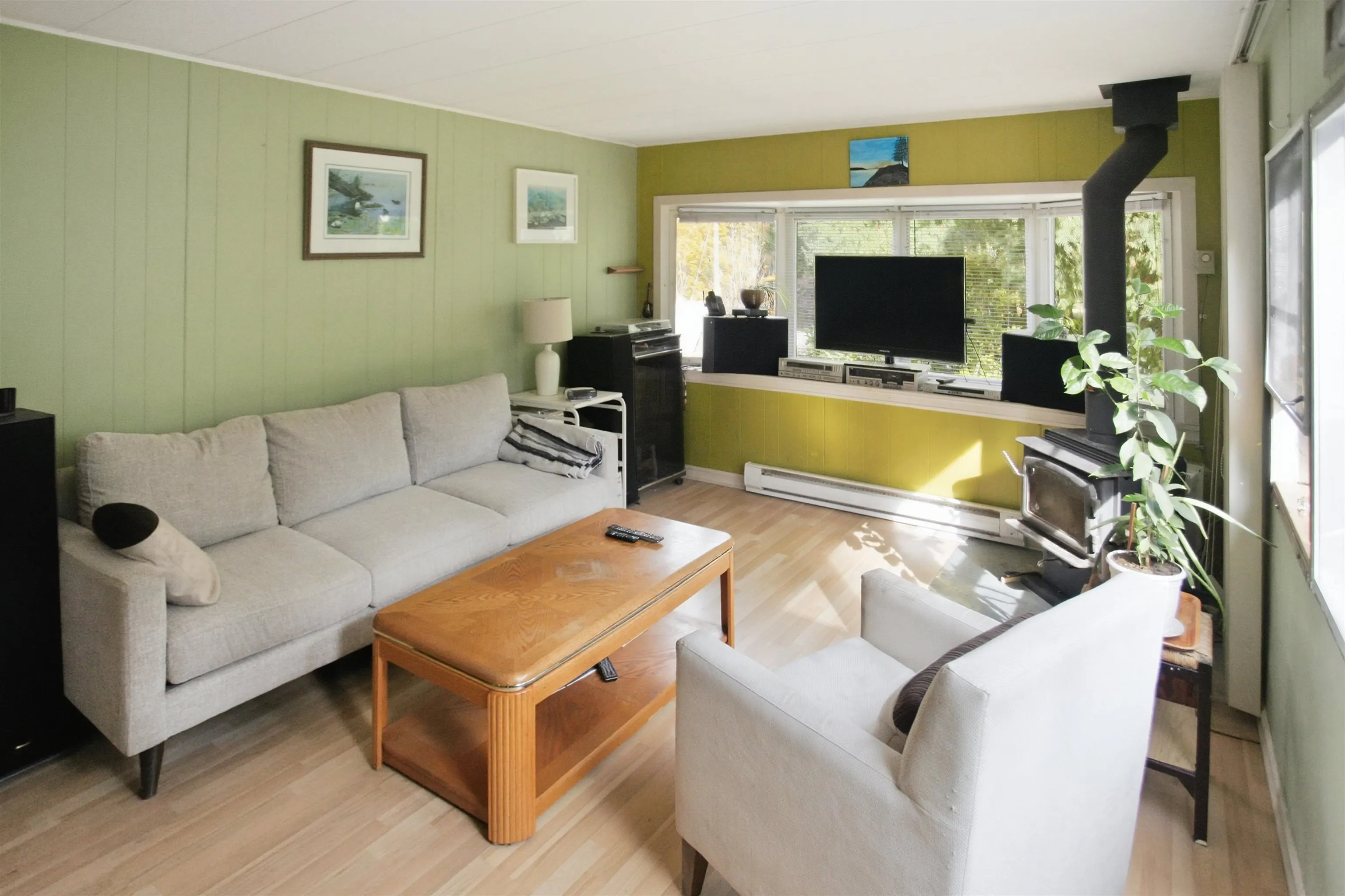5206 Summit Road