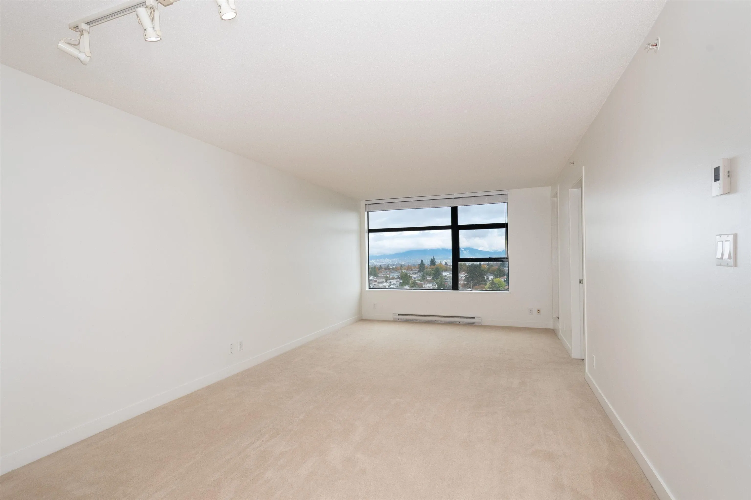 5380 Oben Street #2008