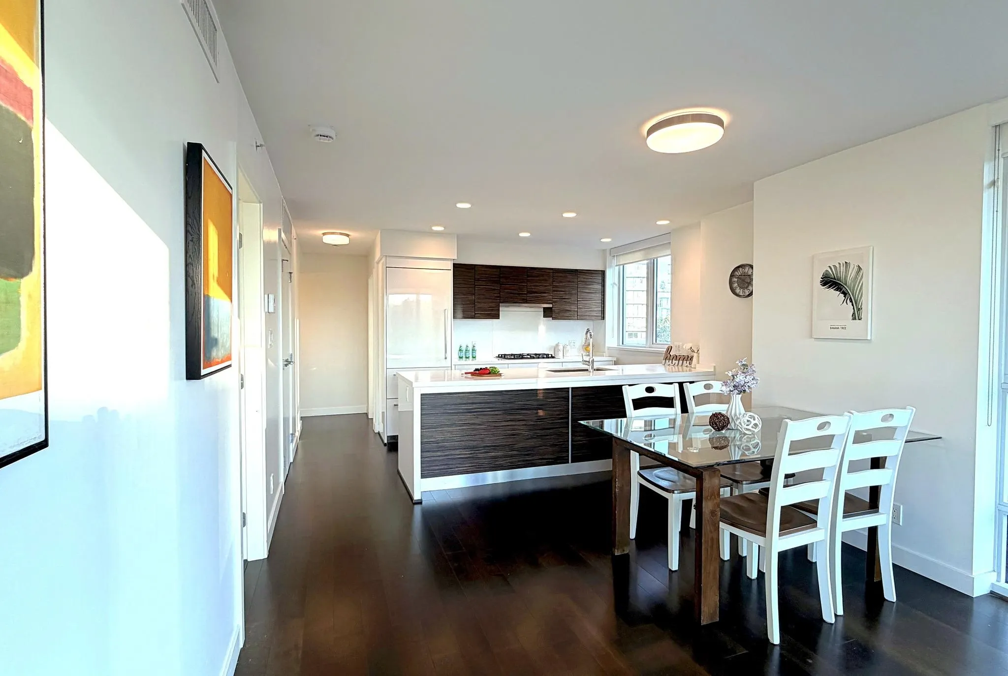 7333 Murdoch Avenue #906