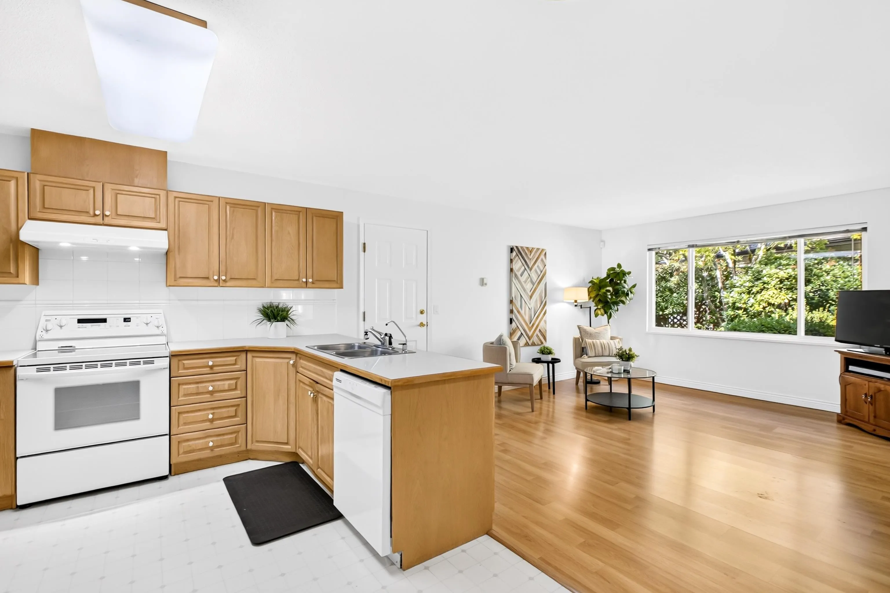 13888 70 Avenue #105