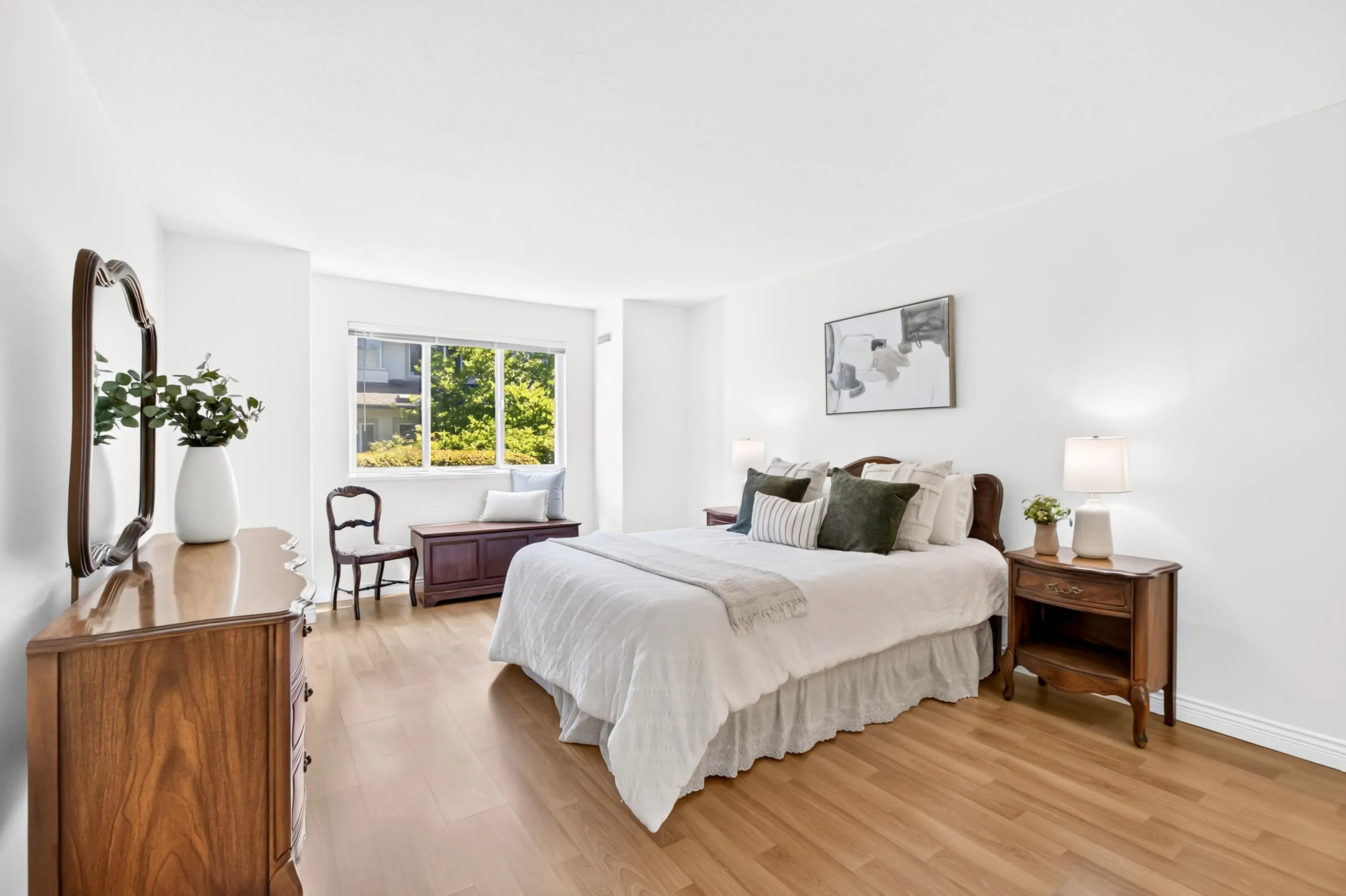 13888 70 Avenue #105