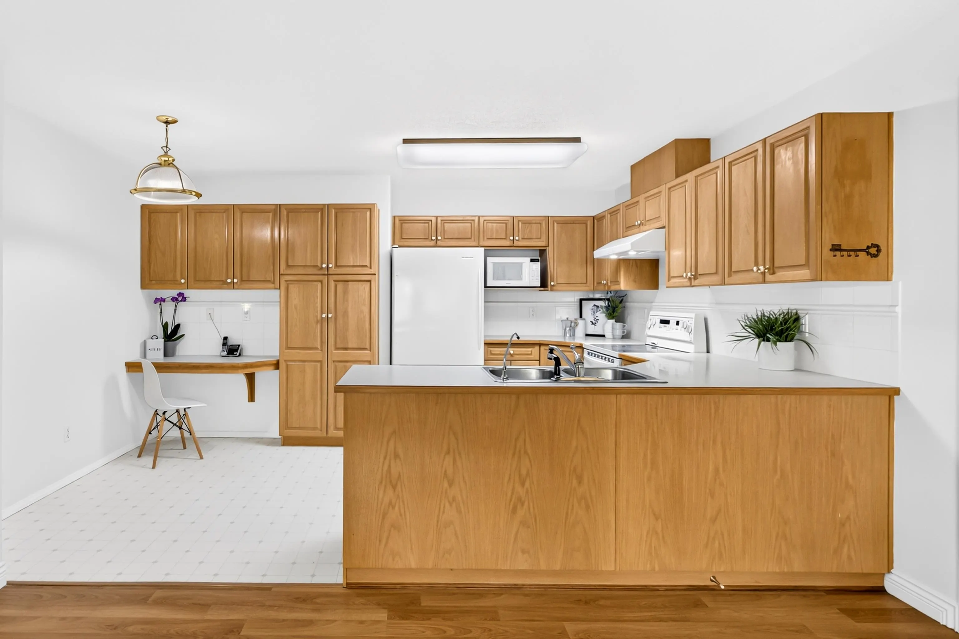 13888 70 Avenue #105