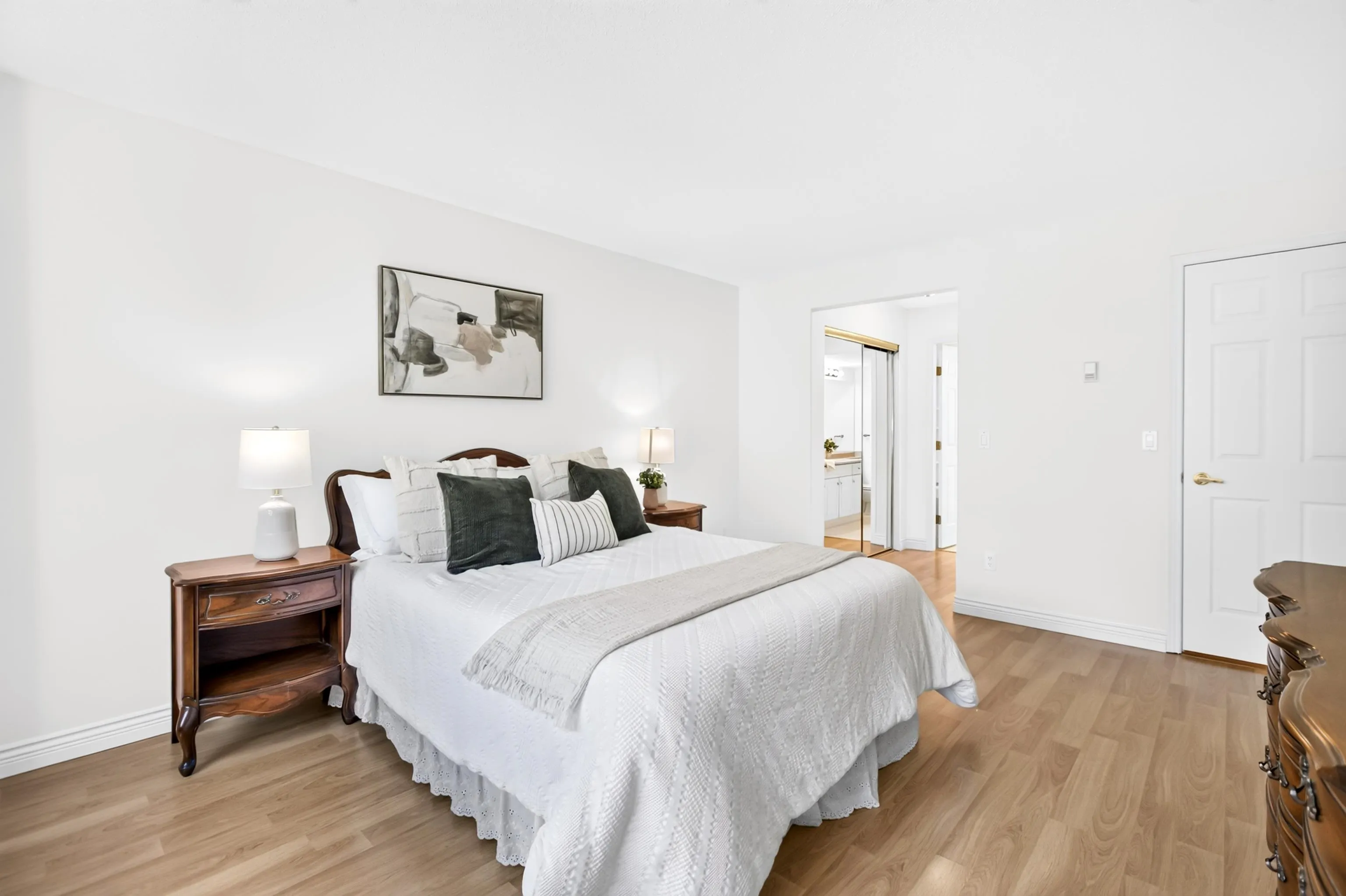 13888 70 Avenue #105