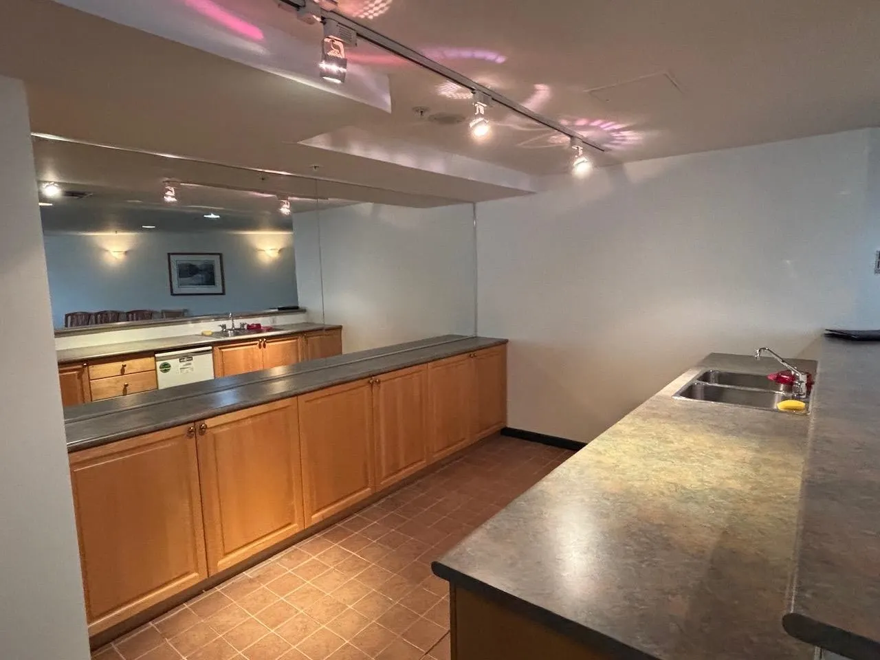 6088 Minoru Boulevard #607