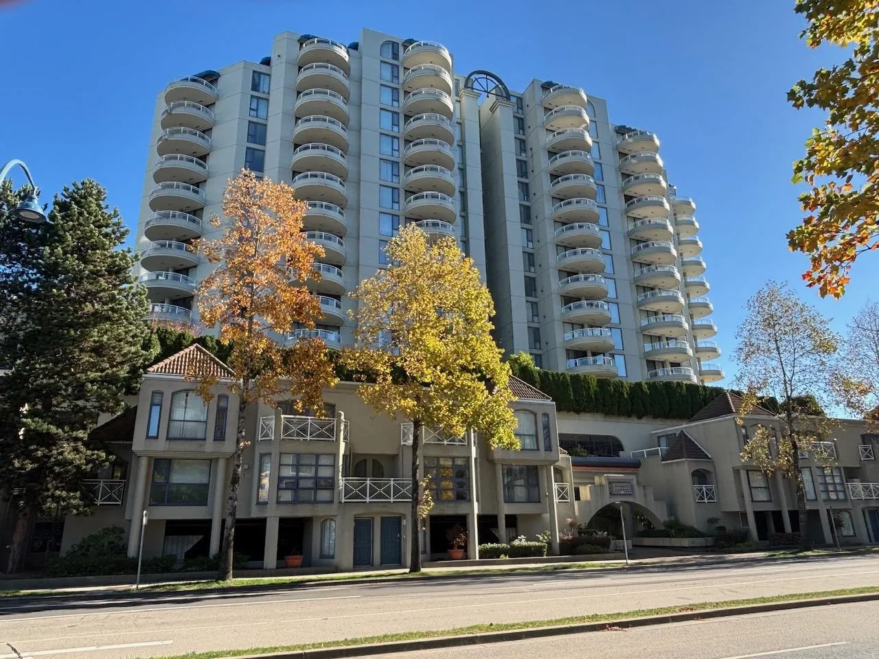 6088 Minoru Boulevard #607