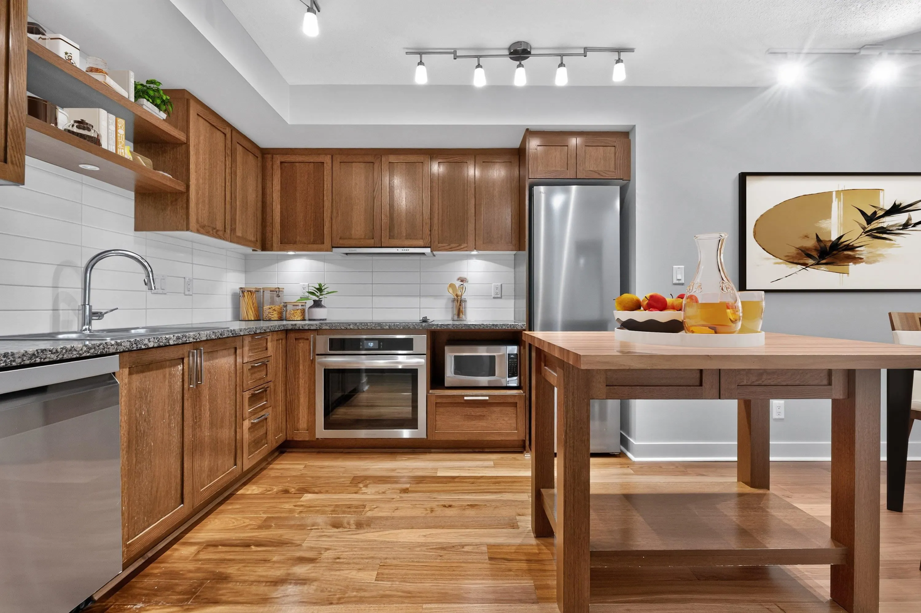 2268 W Broadway #314
