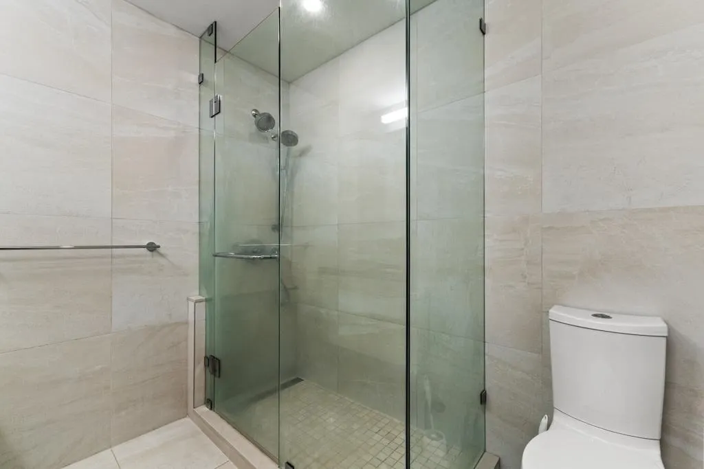 7878 Granville Street #206