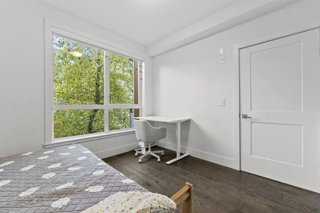 7878 Granville Street #206