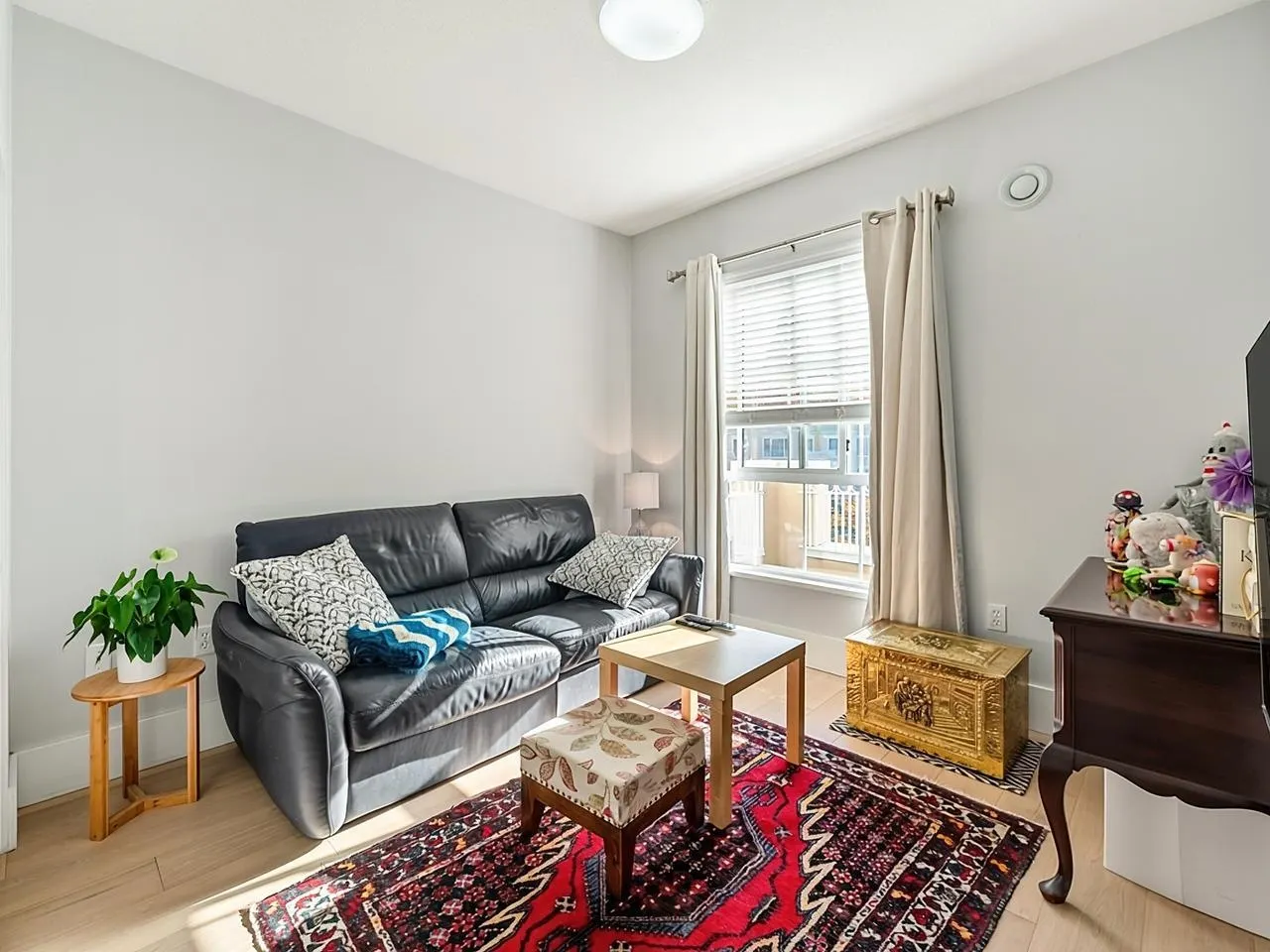2985 Princess Crescent #405