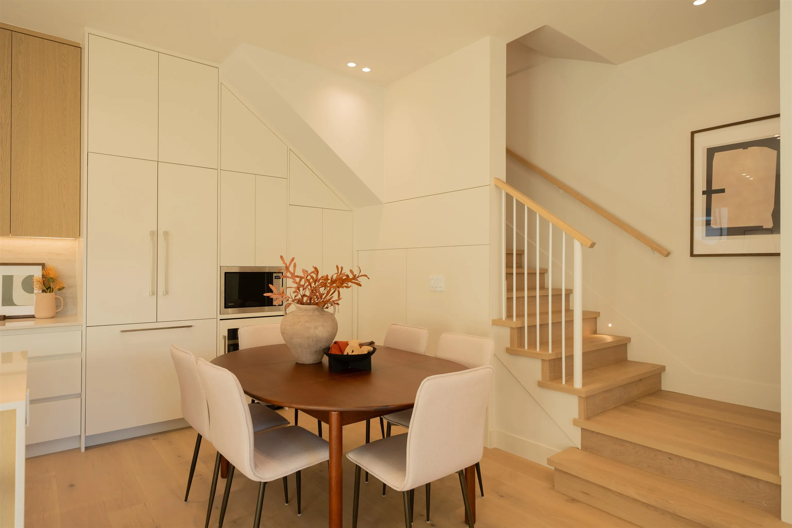 1458 Rosser Avenue #1
