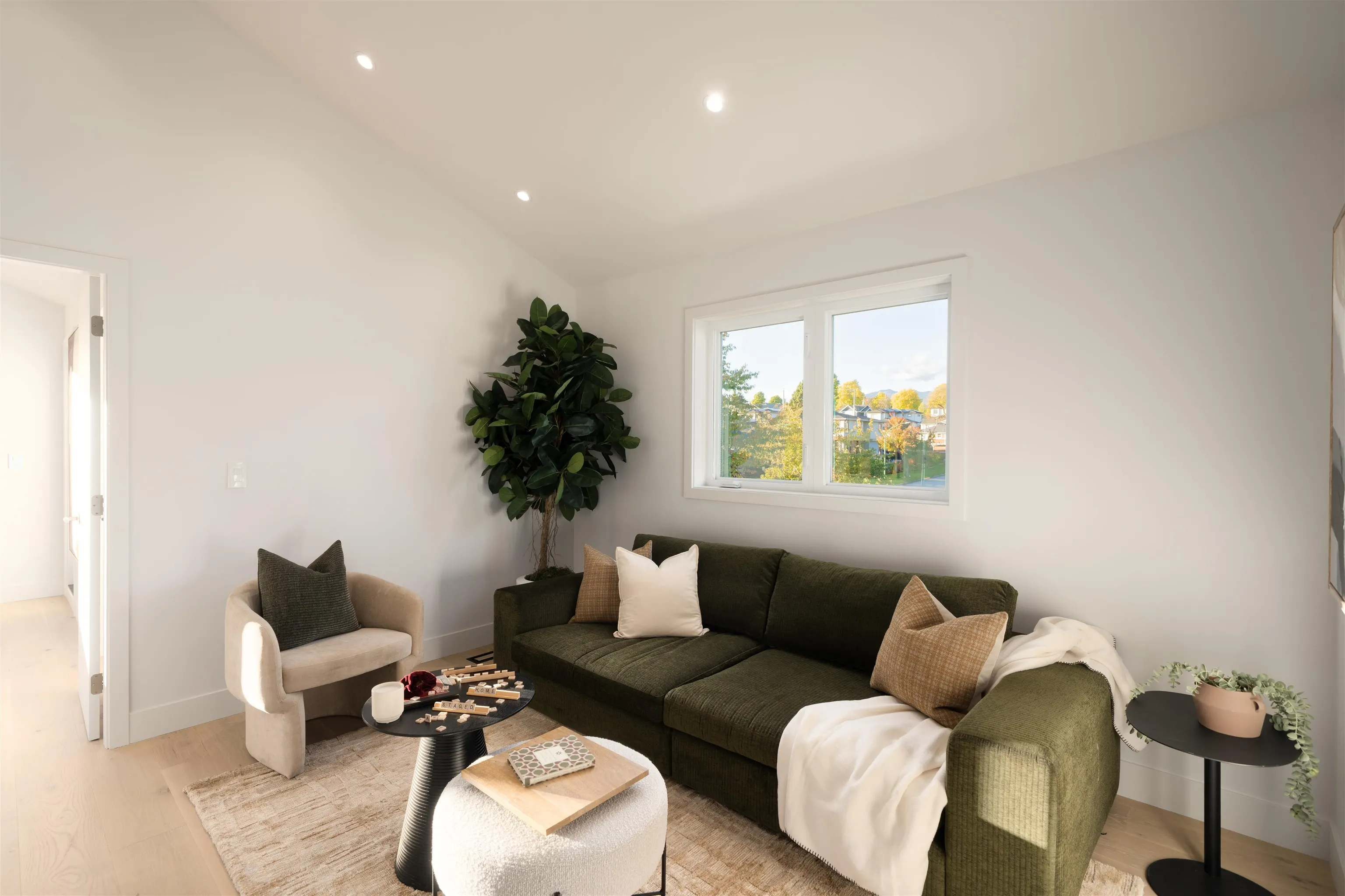 1458 Rosser Avenue #1
