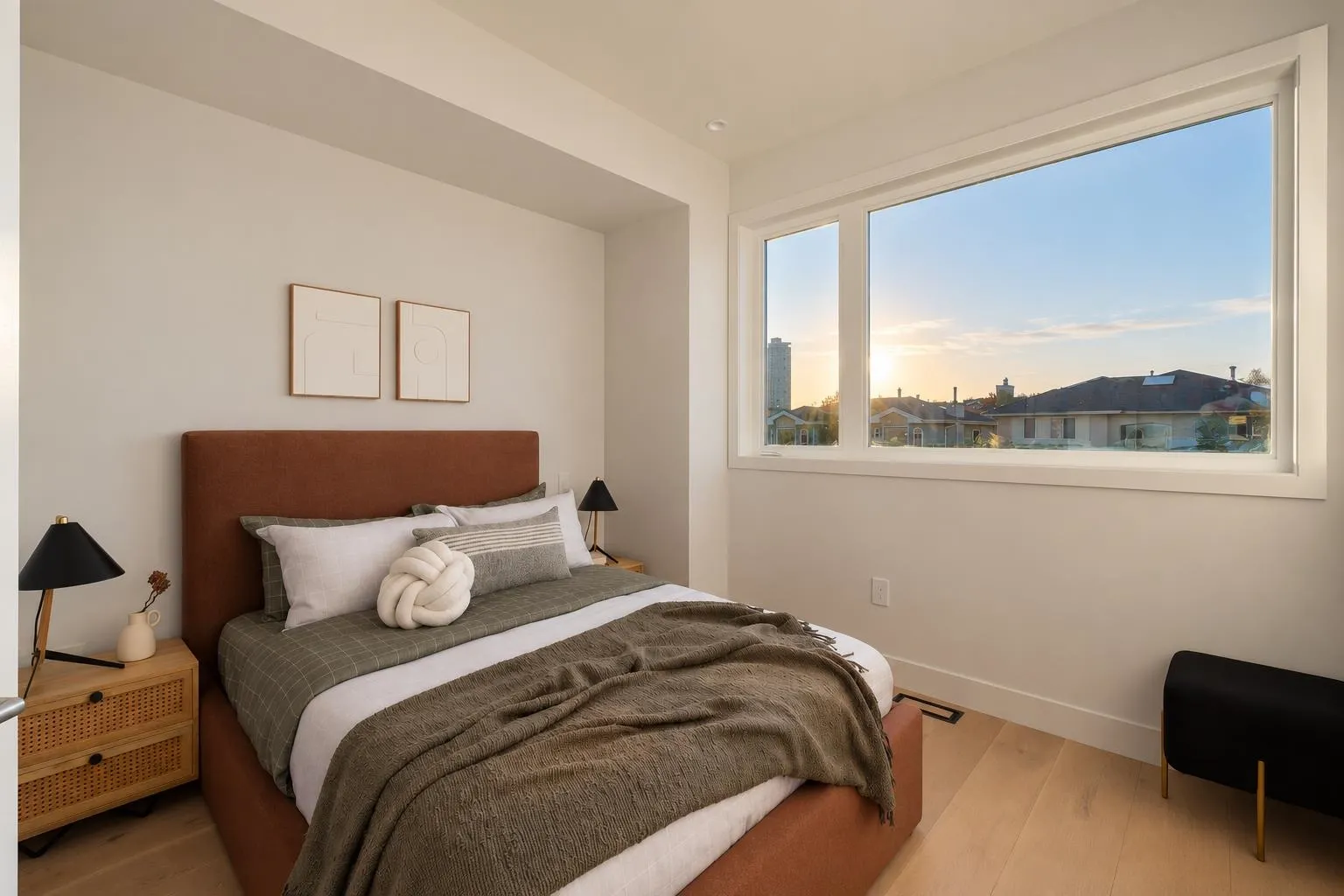 1458 Rosser Avenue #1