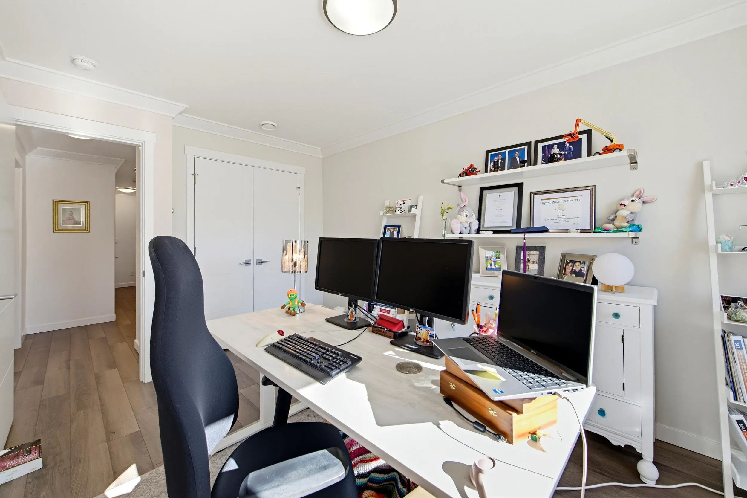 16452 24a Avenue
