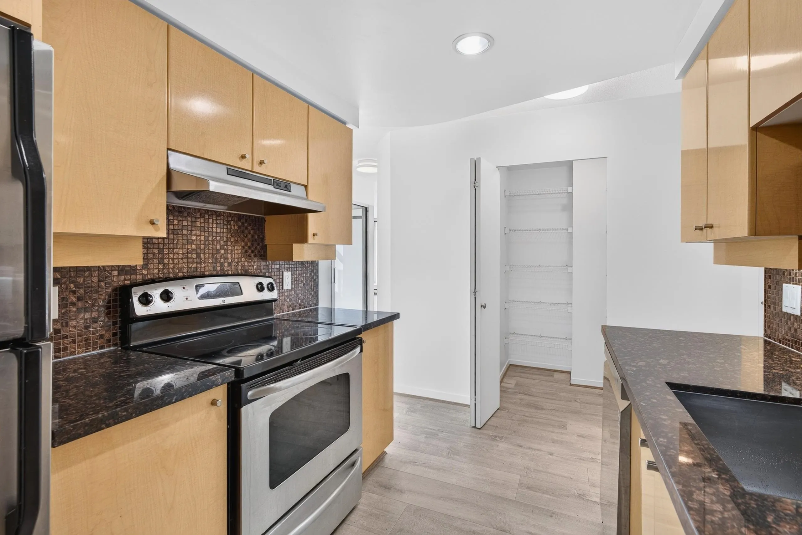 1008 Cambie Street #2006