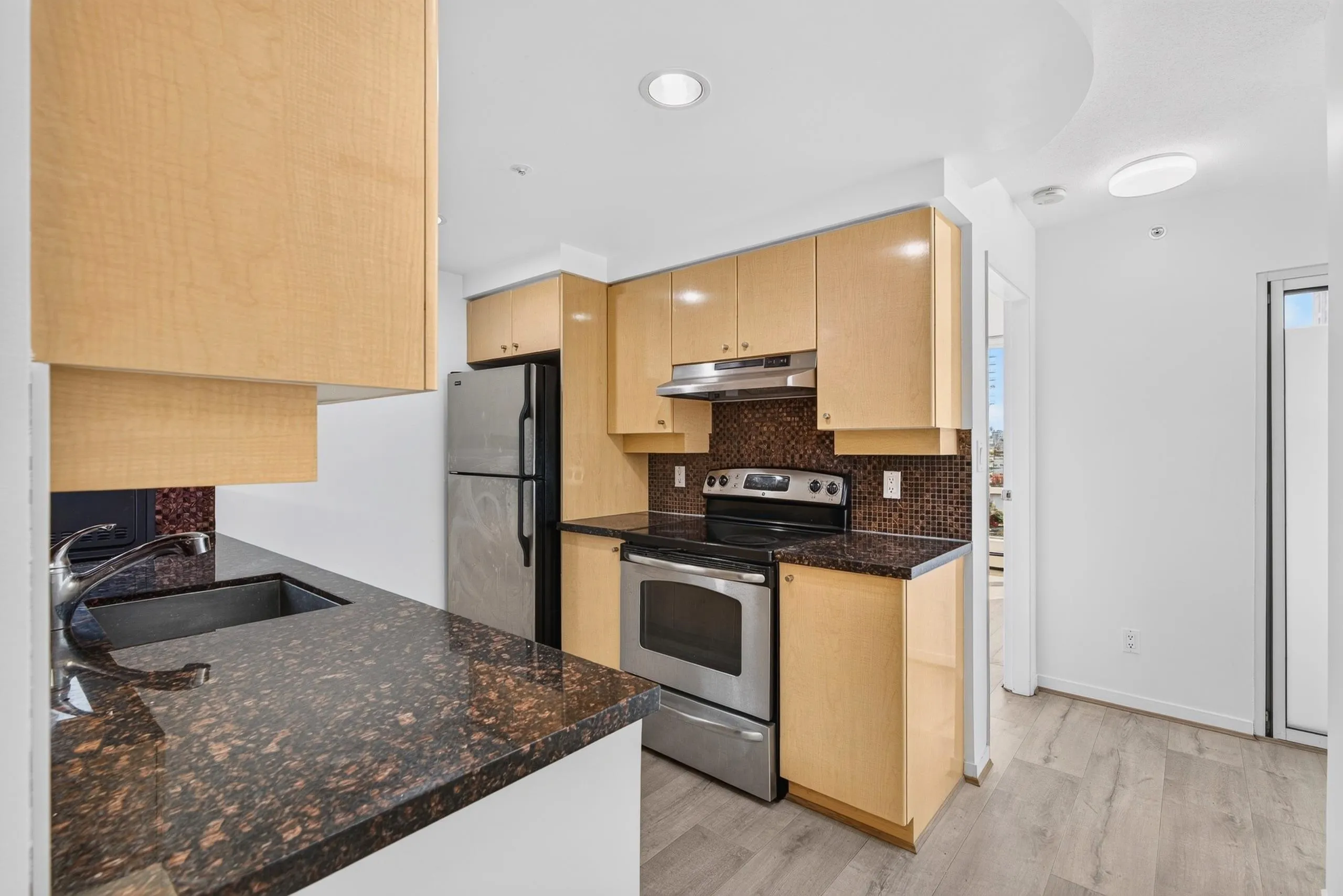 1008 Cambie Street #2006
