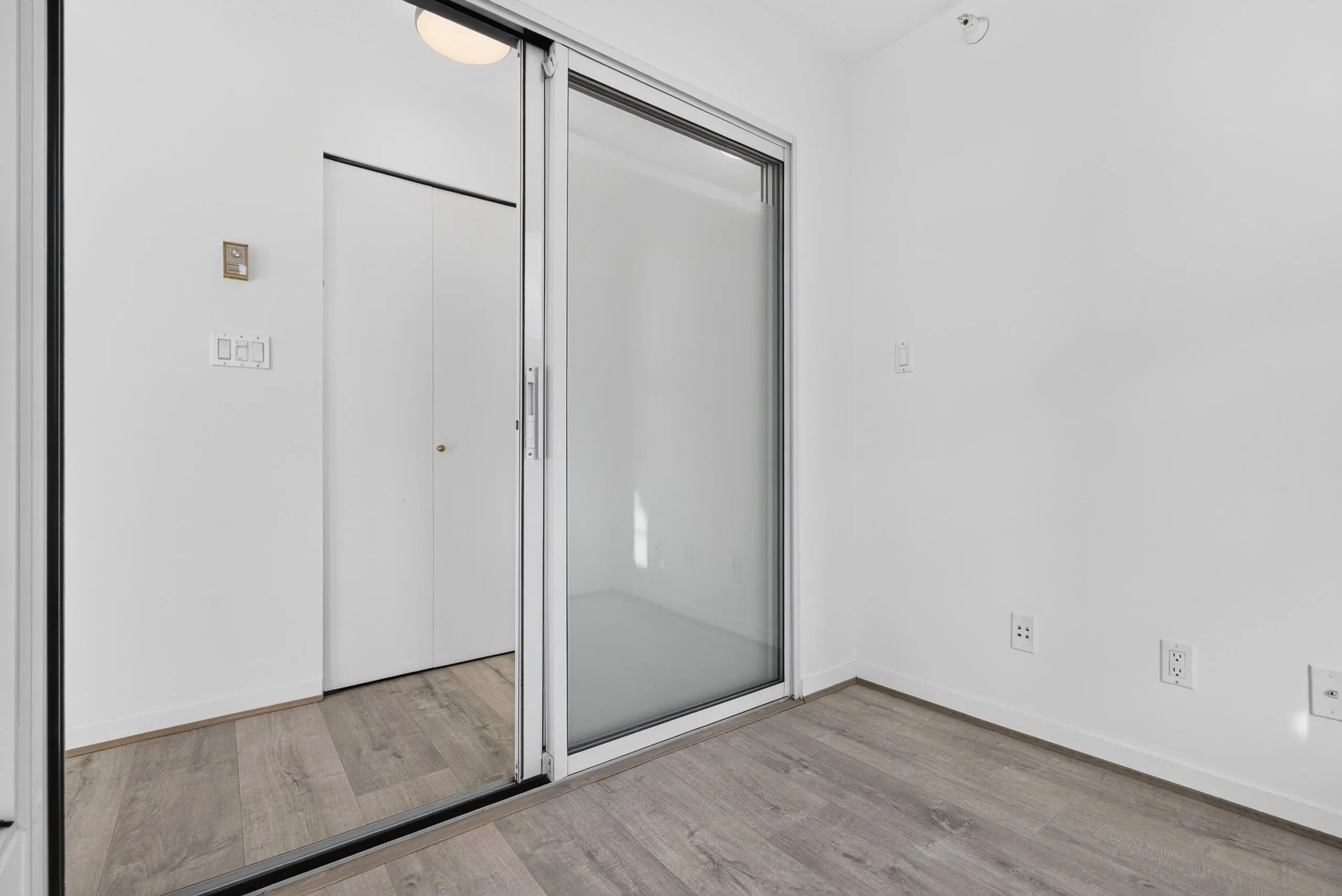 1008 Cambie Street #2006