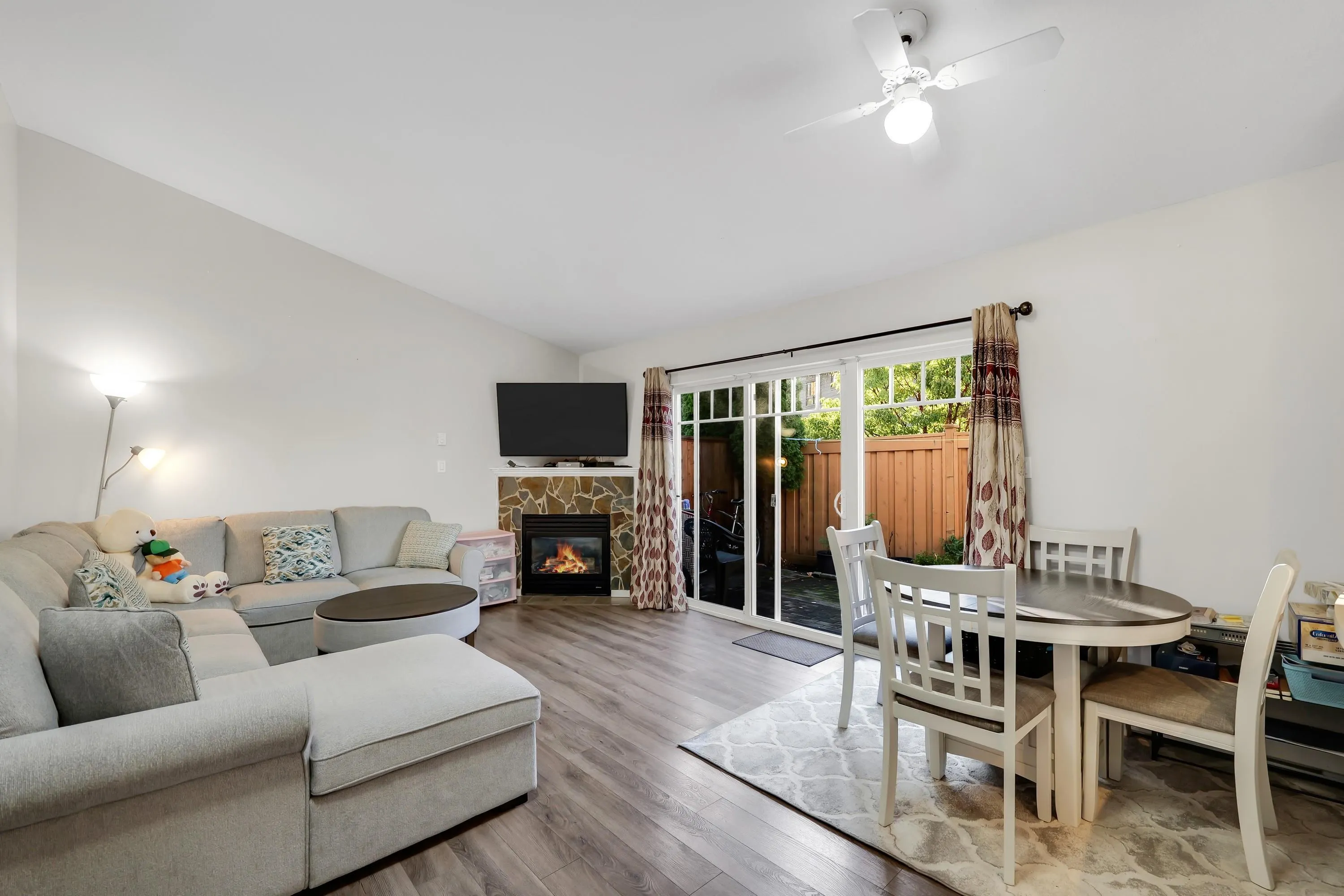 1821 Willow Crescent #95