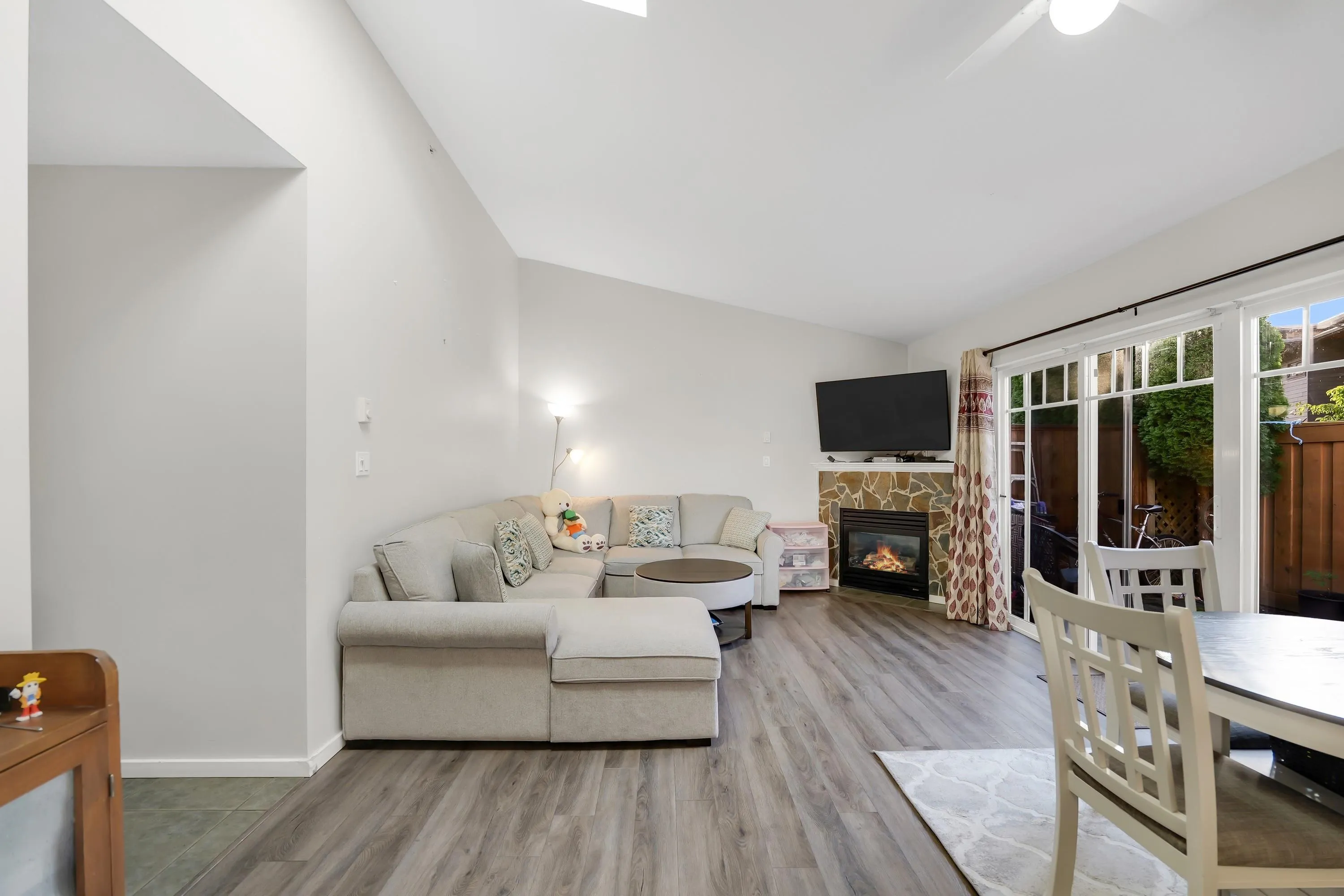 1821 Willow Crescent #95